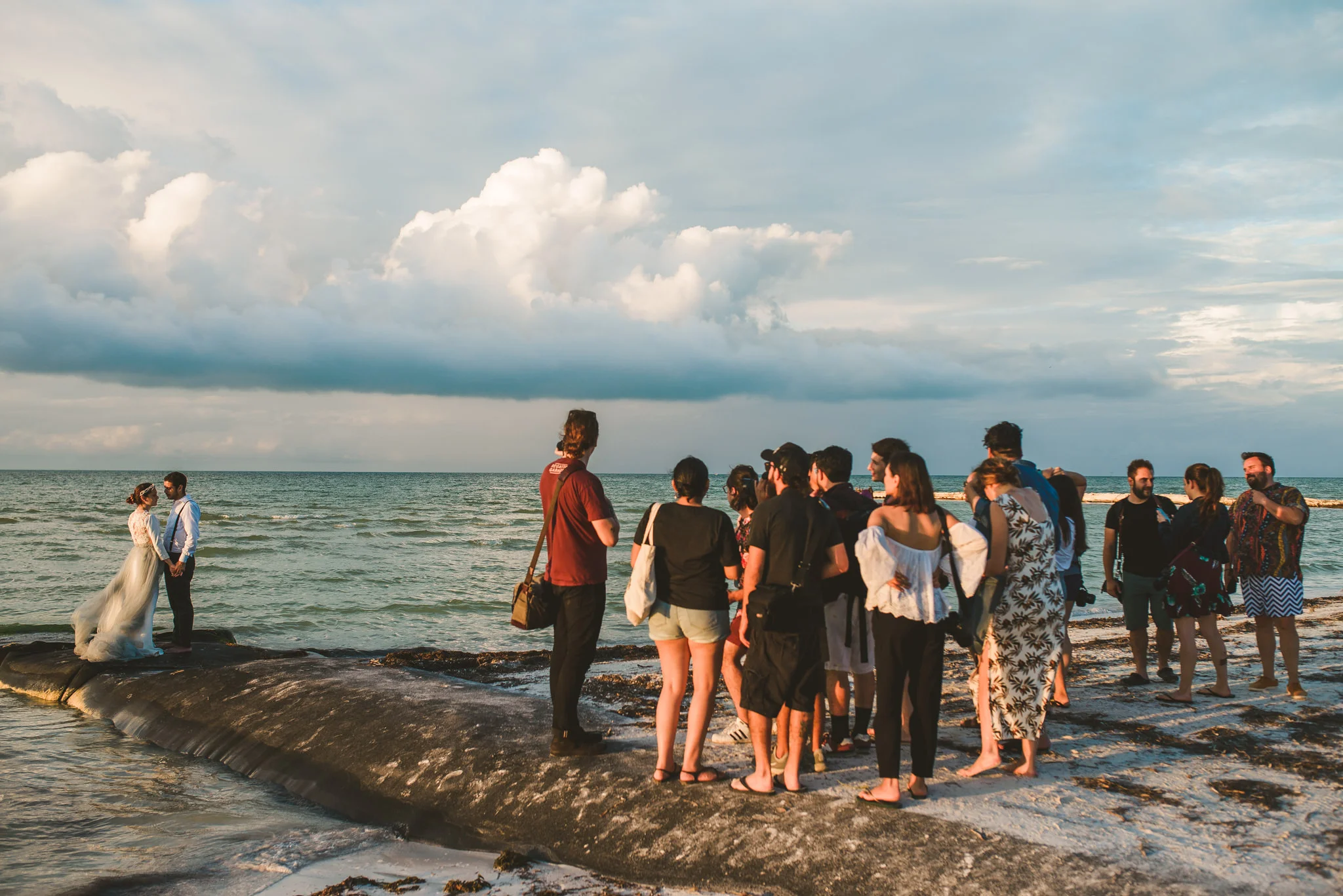 grupo de fotografos en un workshop en holbox