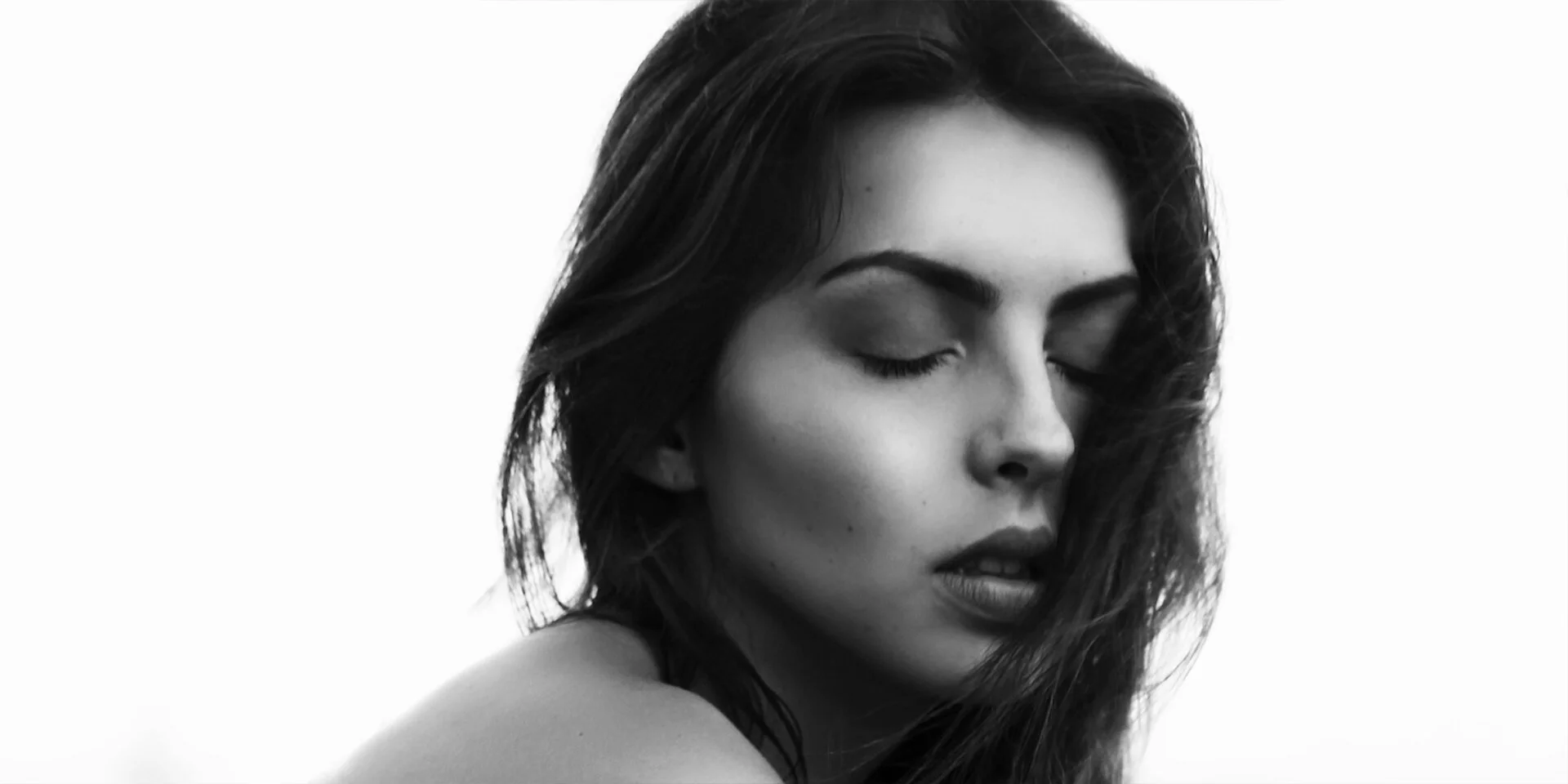 How To Care For Coloured Hair At Home