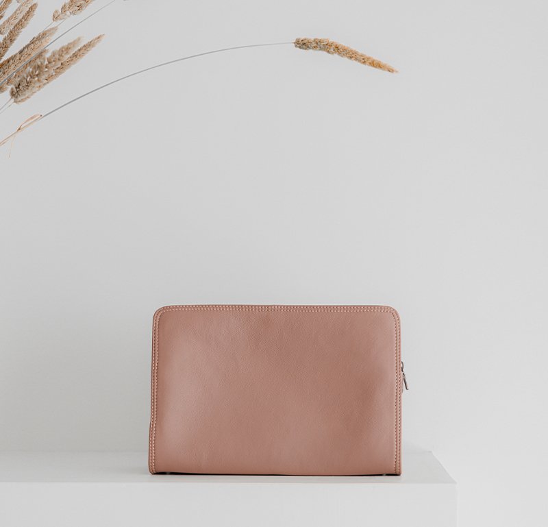 Leather Toiletry Bag Pink