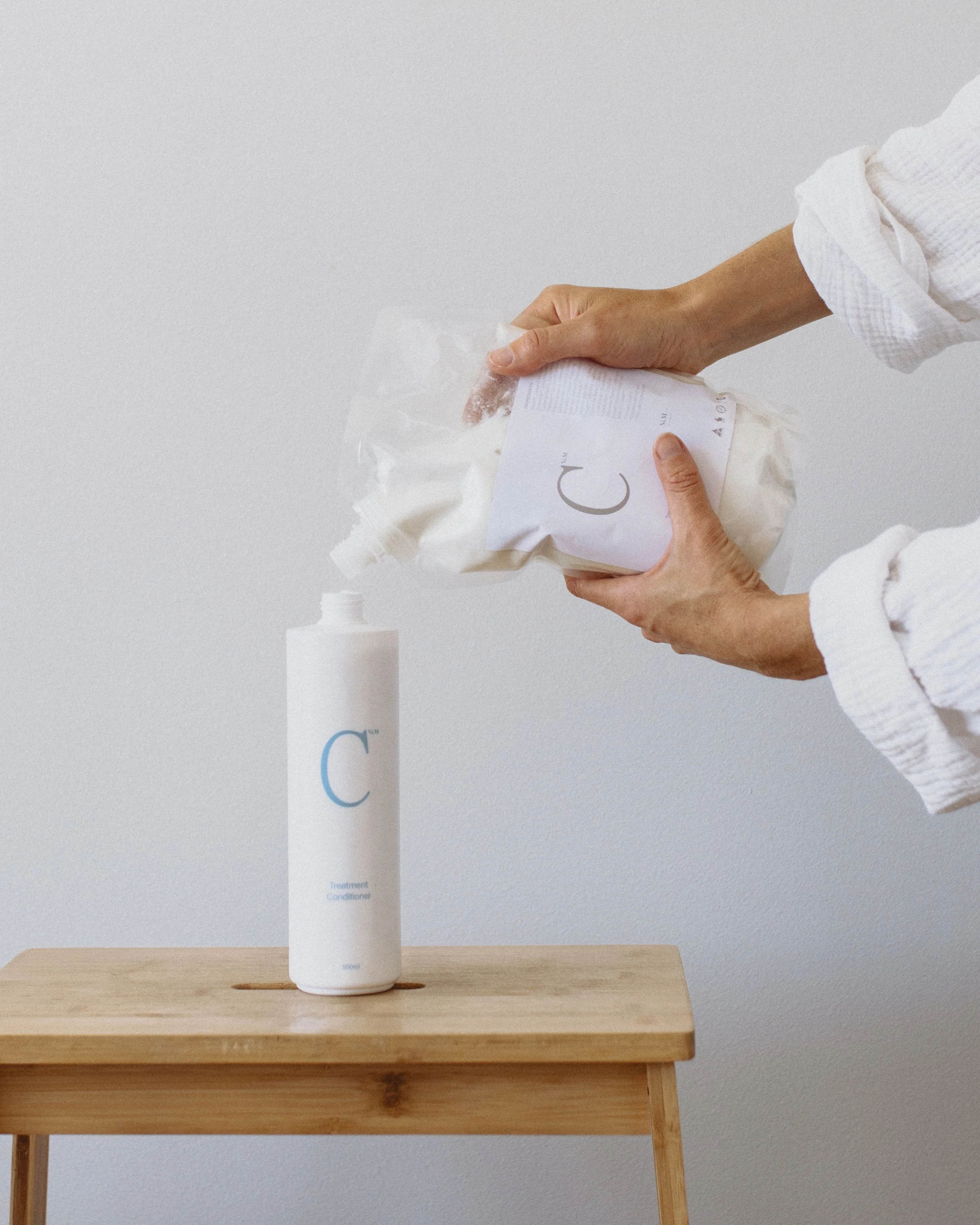 10 Reasons to Use Refillable Shampoo and Conditioner Bottles Australia