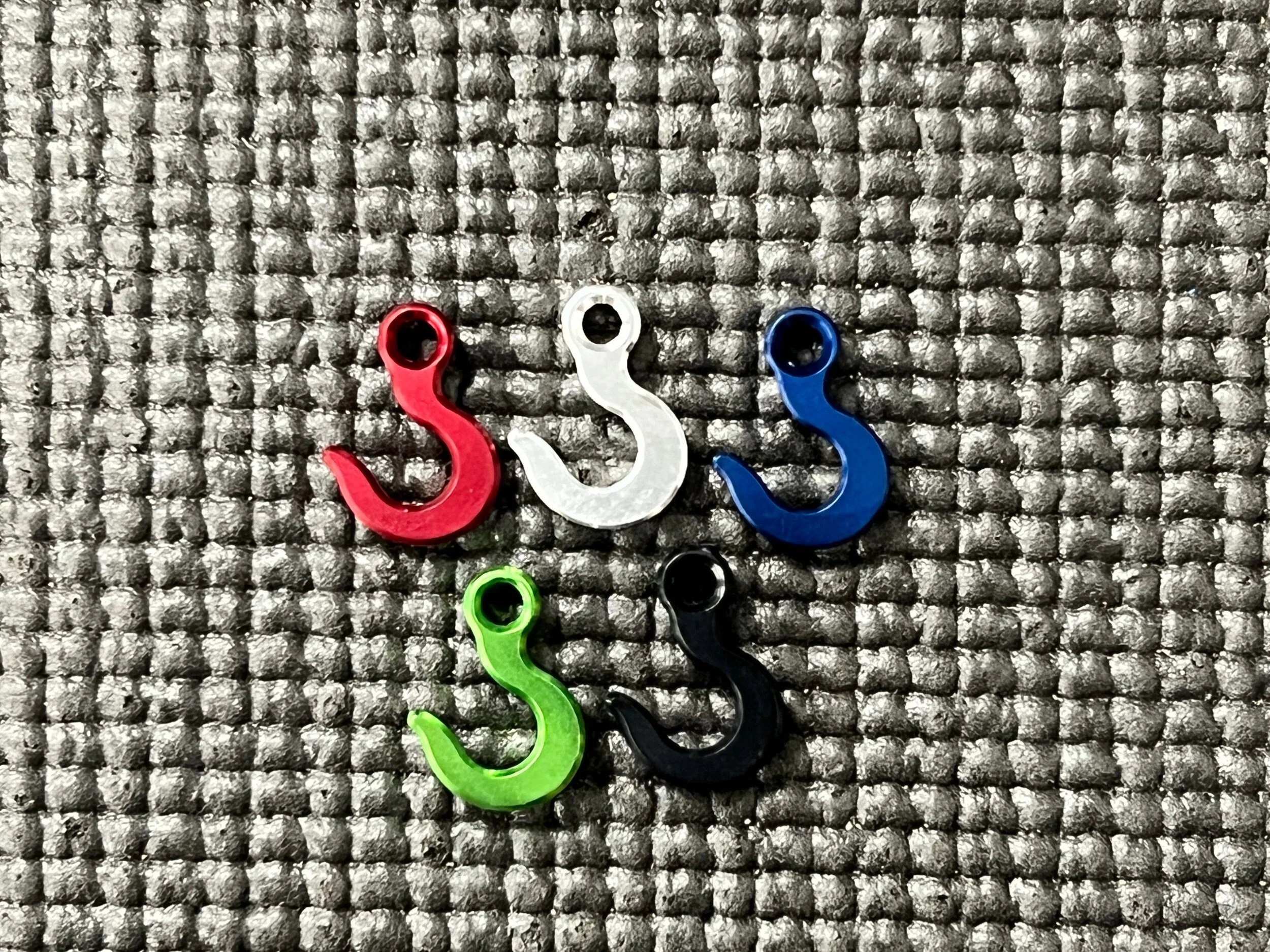 FF6E8F4D-D162-4E22-8ED6-2E3589216CB3