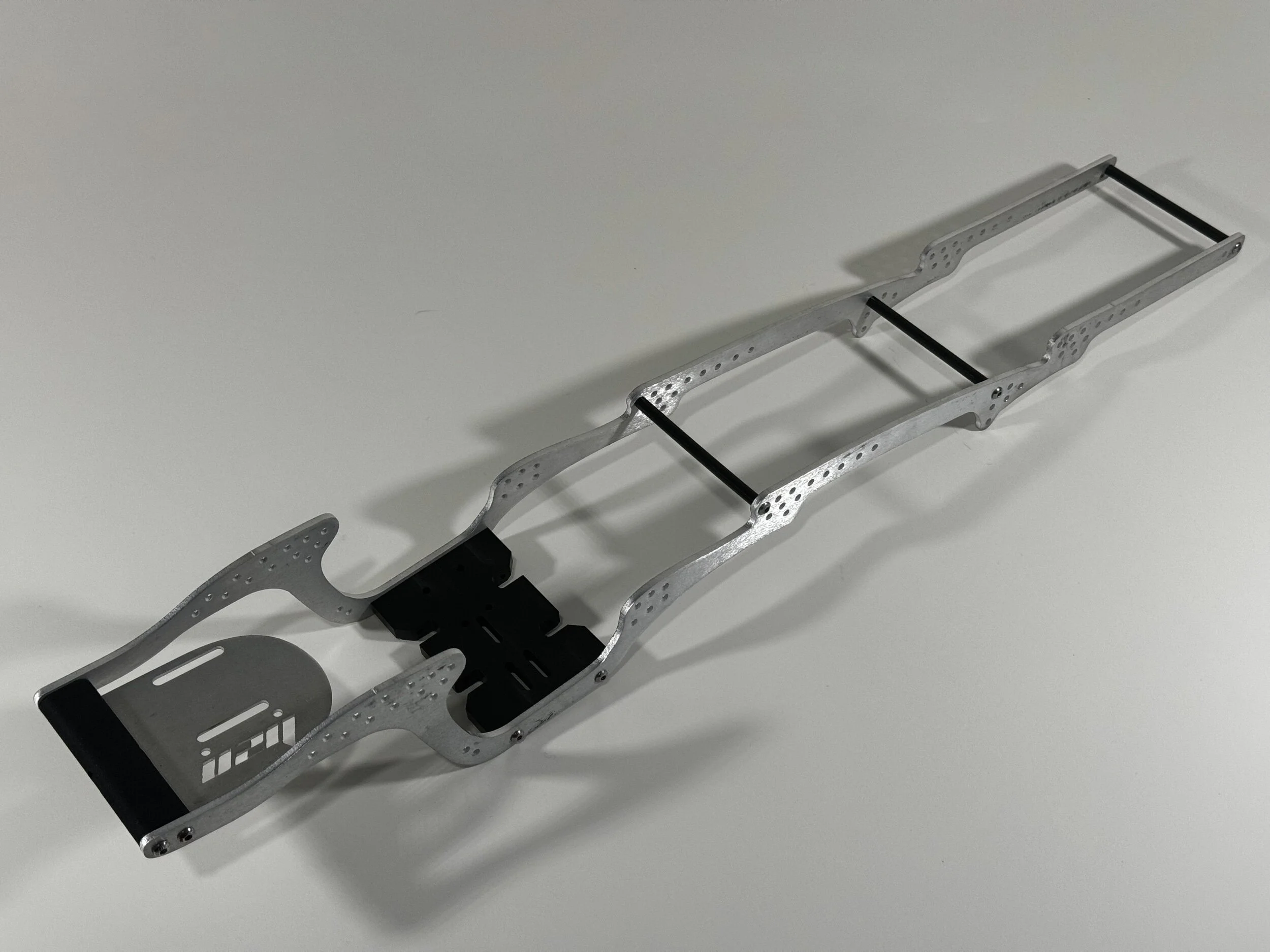 69D06EC9-75D5-45E7-BE9C-5CC7DB8E9F21