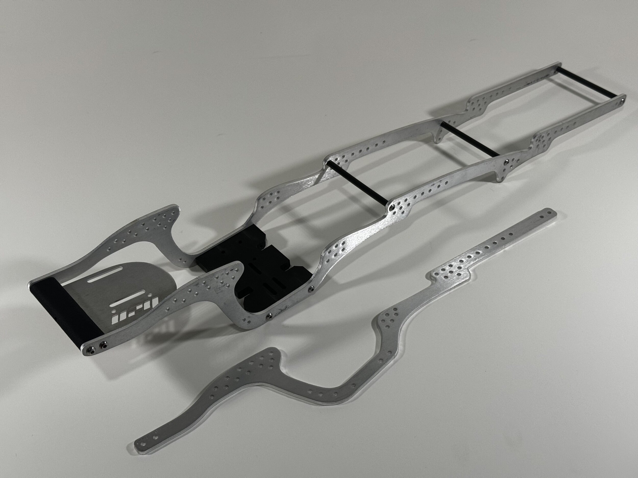 FD61132B-1BF6-4615-836E-E4BFE64ACC55