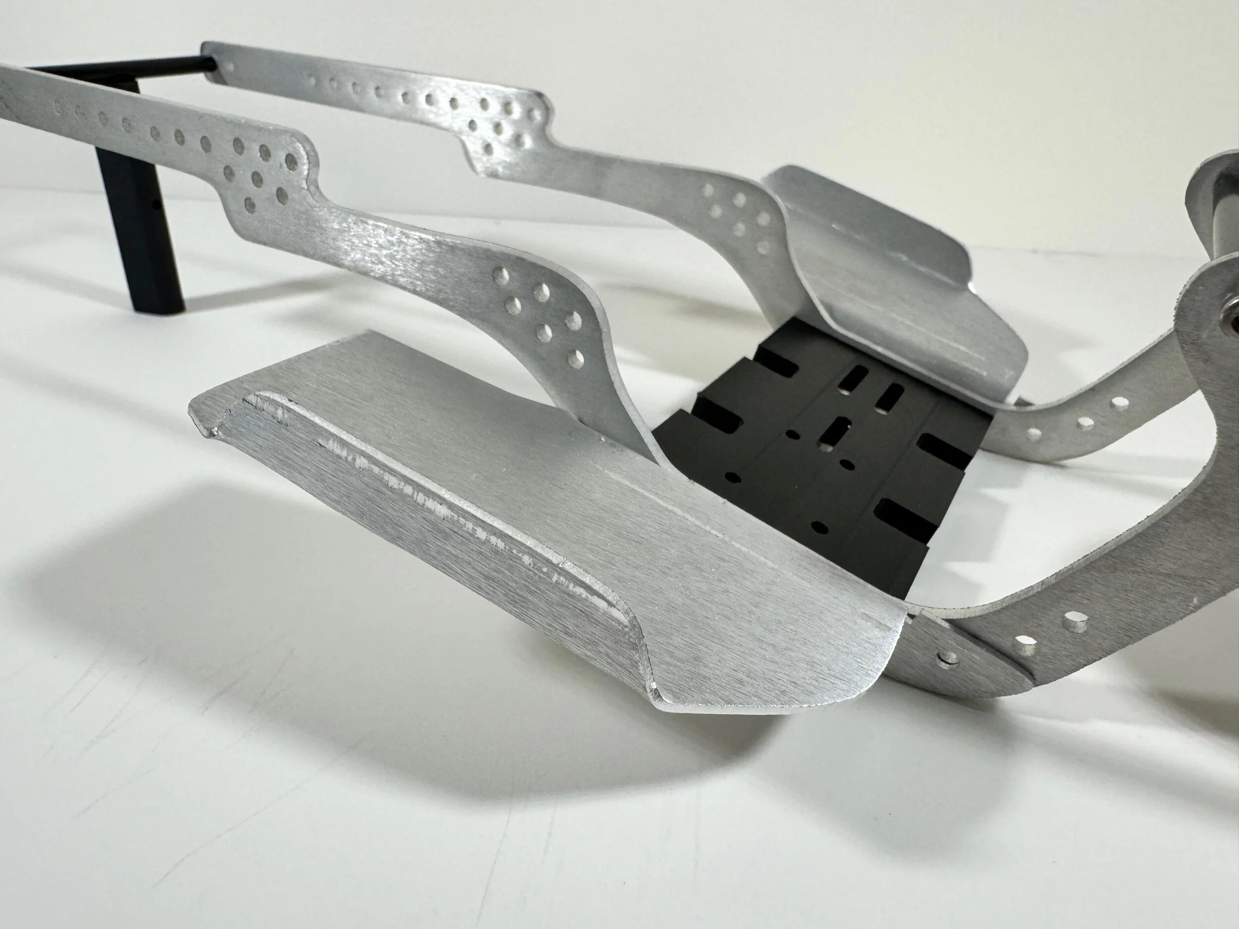 9410EFF0-B6D9-47DB-B8E4-260278F0681A