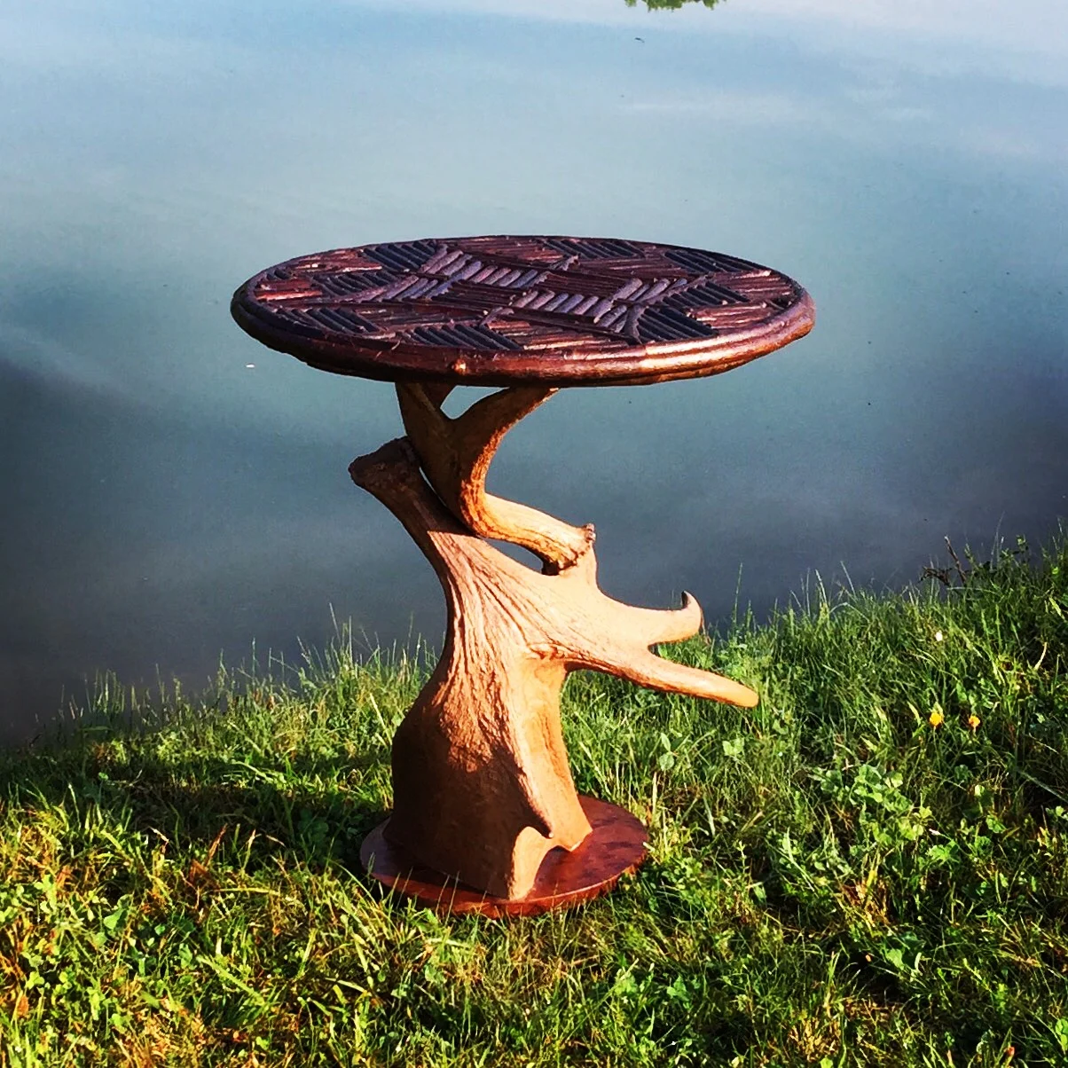 MOSAIC MOOSE ANTLER TABLE