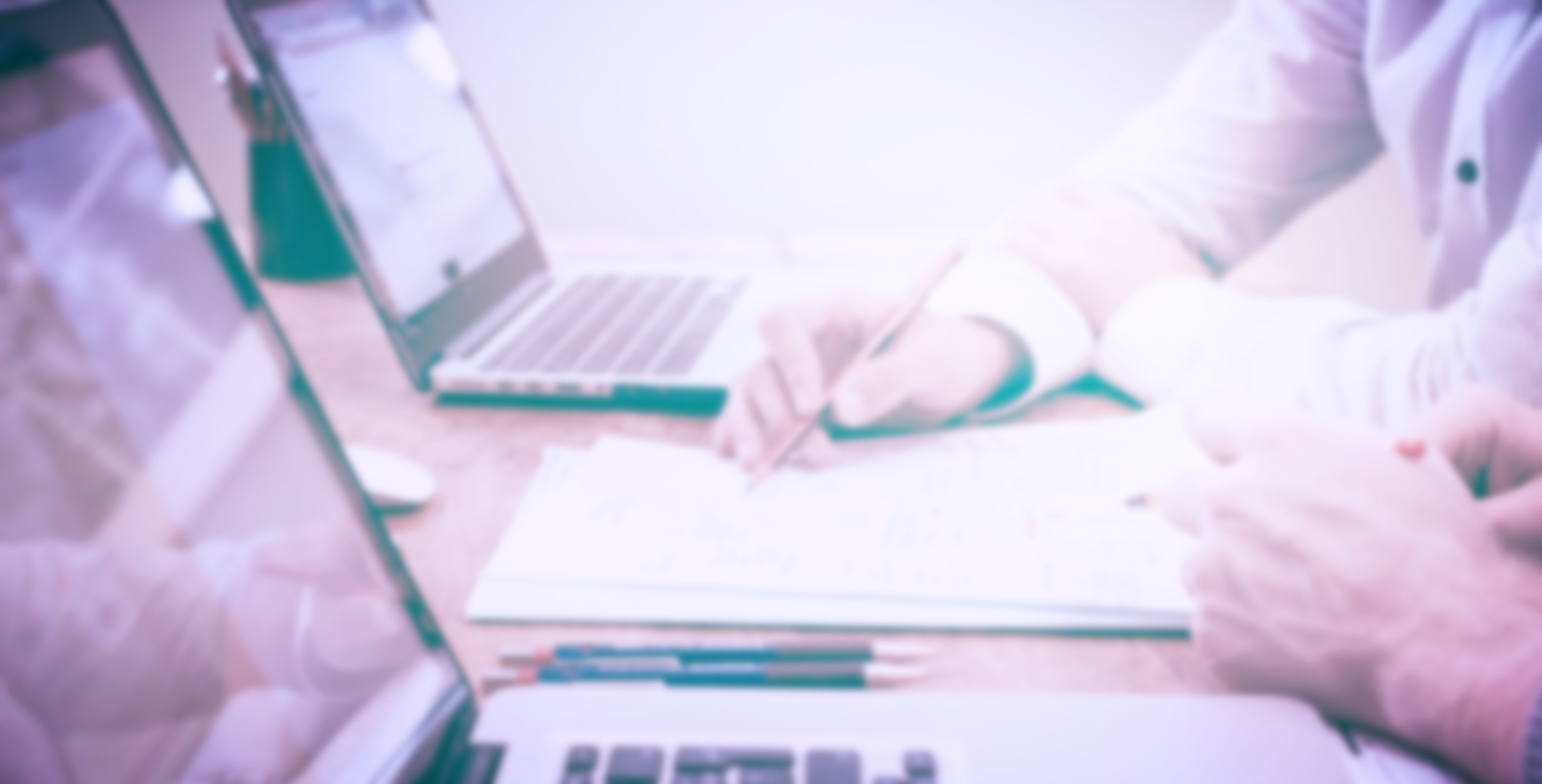 office-1209640_1920.jpg