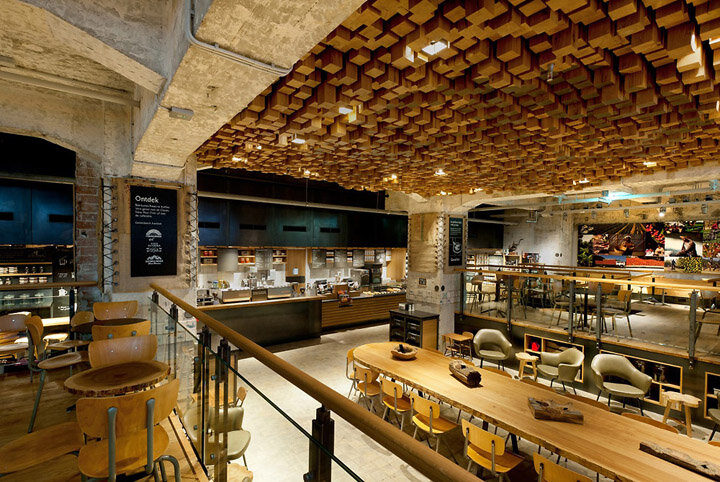 1.Starbucks-concept-store-Amsterdam.jpg