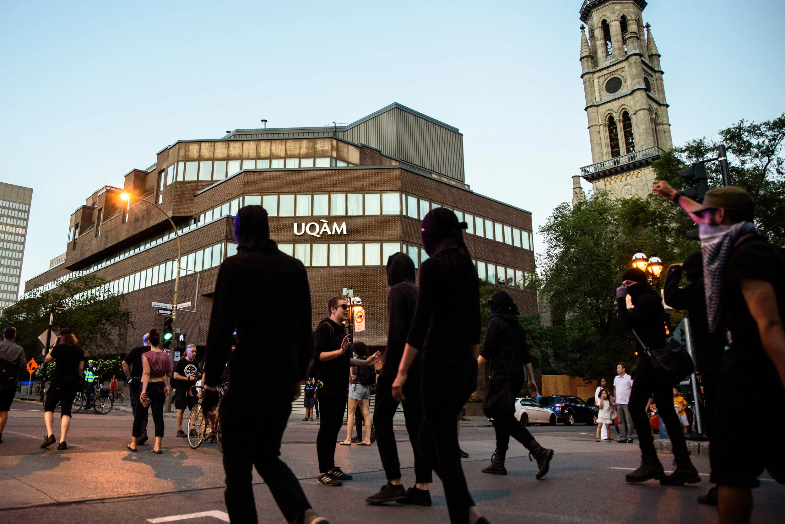 Black Bloc protesters in front a UQAM, a university well known in Montreal for the militancy of it’s left leaning student associations.