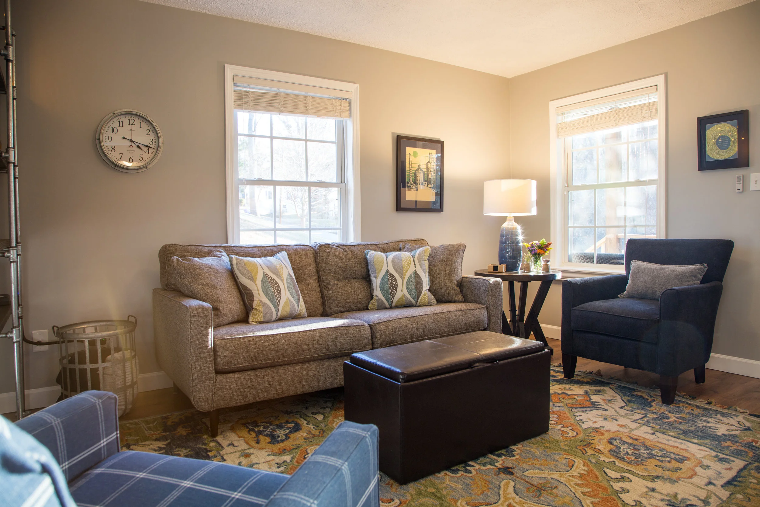 Cozy, yet spacious living area. 