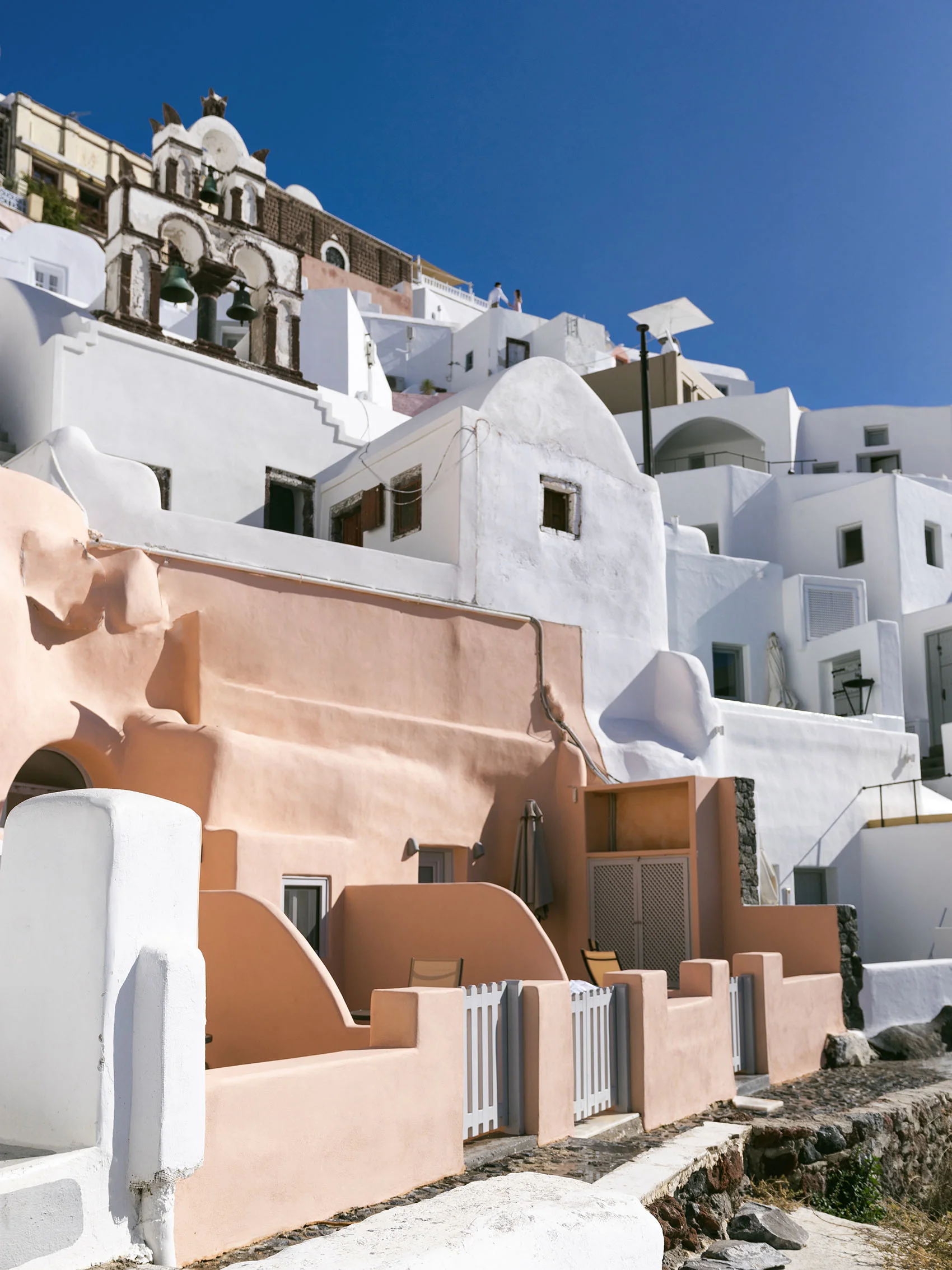 candy-lai-flosslai-santorini-peach-houses.jpg