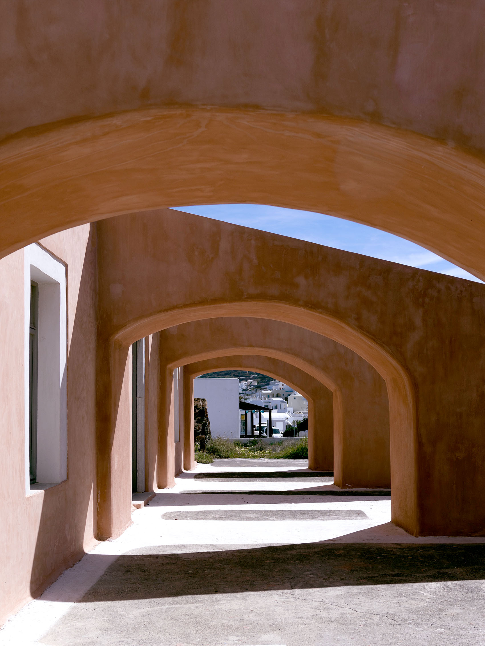 candy-lai-flosslai-santorni-architecture.jpg