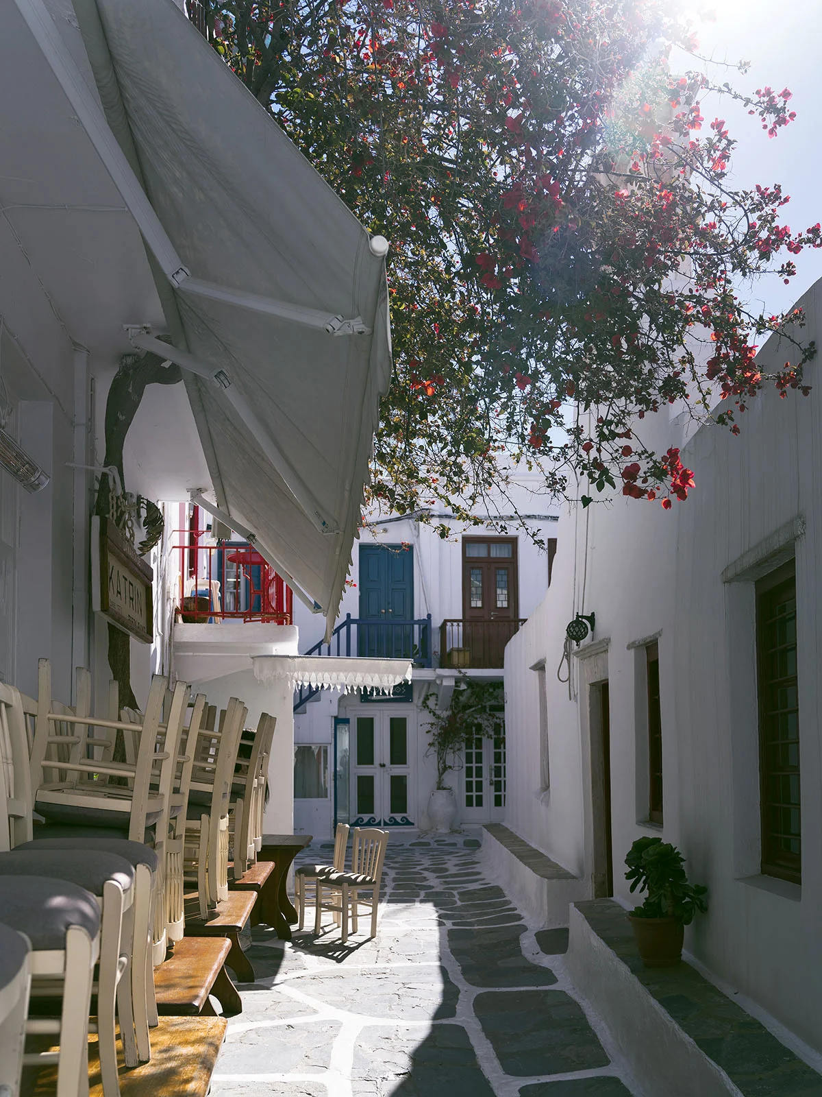 candy-lai-flosslai-mykonos-cafe-instagram.jpg