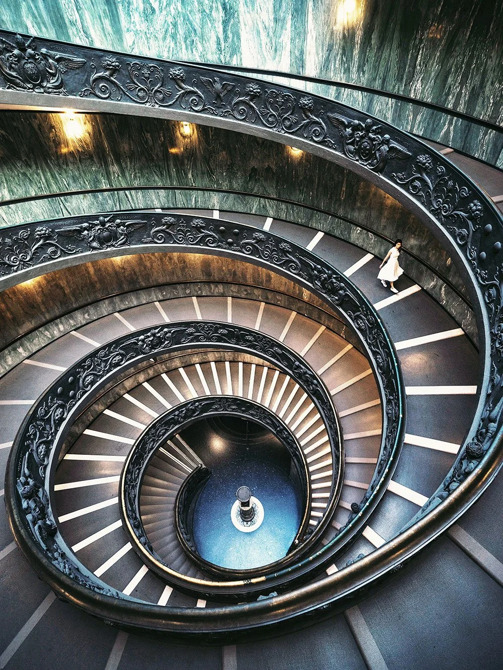 _Candy-Lai_flosslai_Vatican-City.jpg