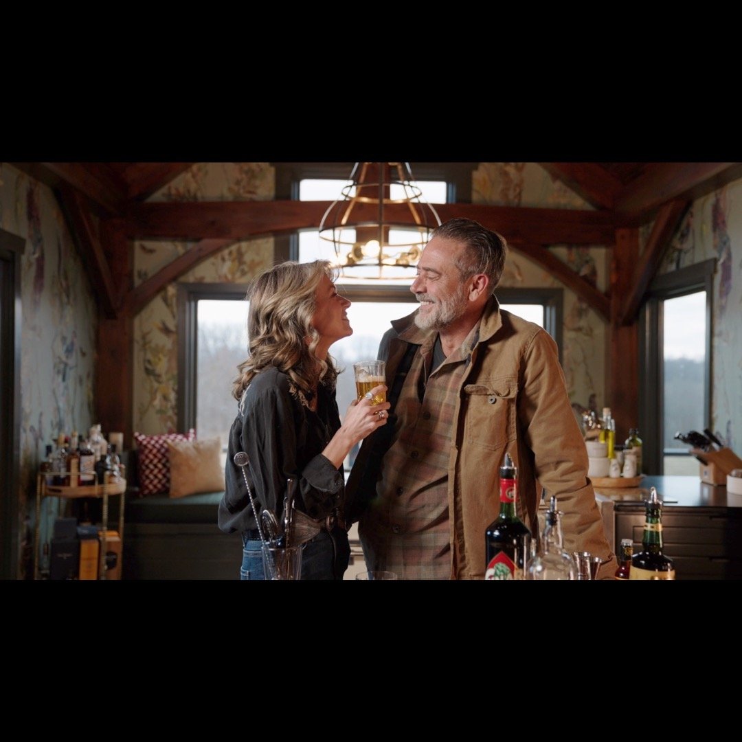 Some lovely work here from @goodtime.filmstudio 🥃

Shot on @Sonycine #FX3 and Graded with the ARRI Neutral LUT

#jeffreydeanmorgan #hilarieburton #sonyfx3 #sonycine #sonypro#sonycineline #colorgrade #colorist #cinema #cinemacamera #cinelens #slog3 #