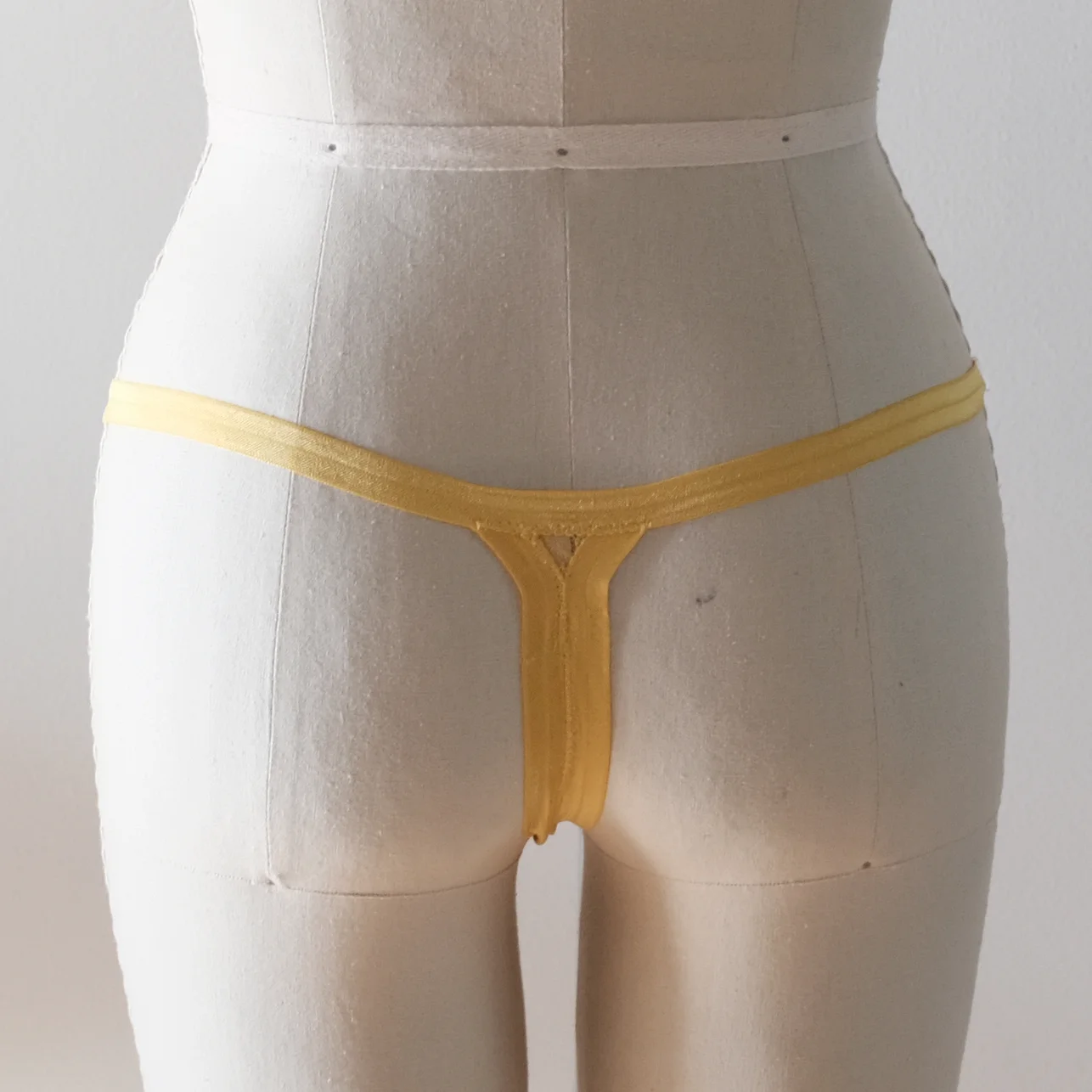 gold thong back.jpg