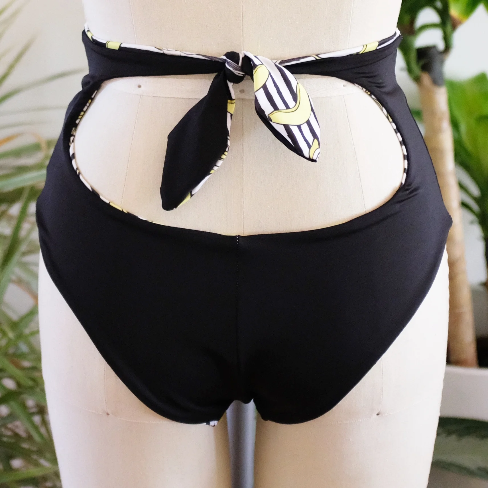 bananas form back black bottom.jpg