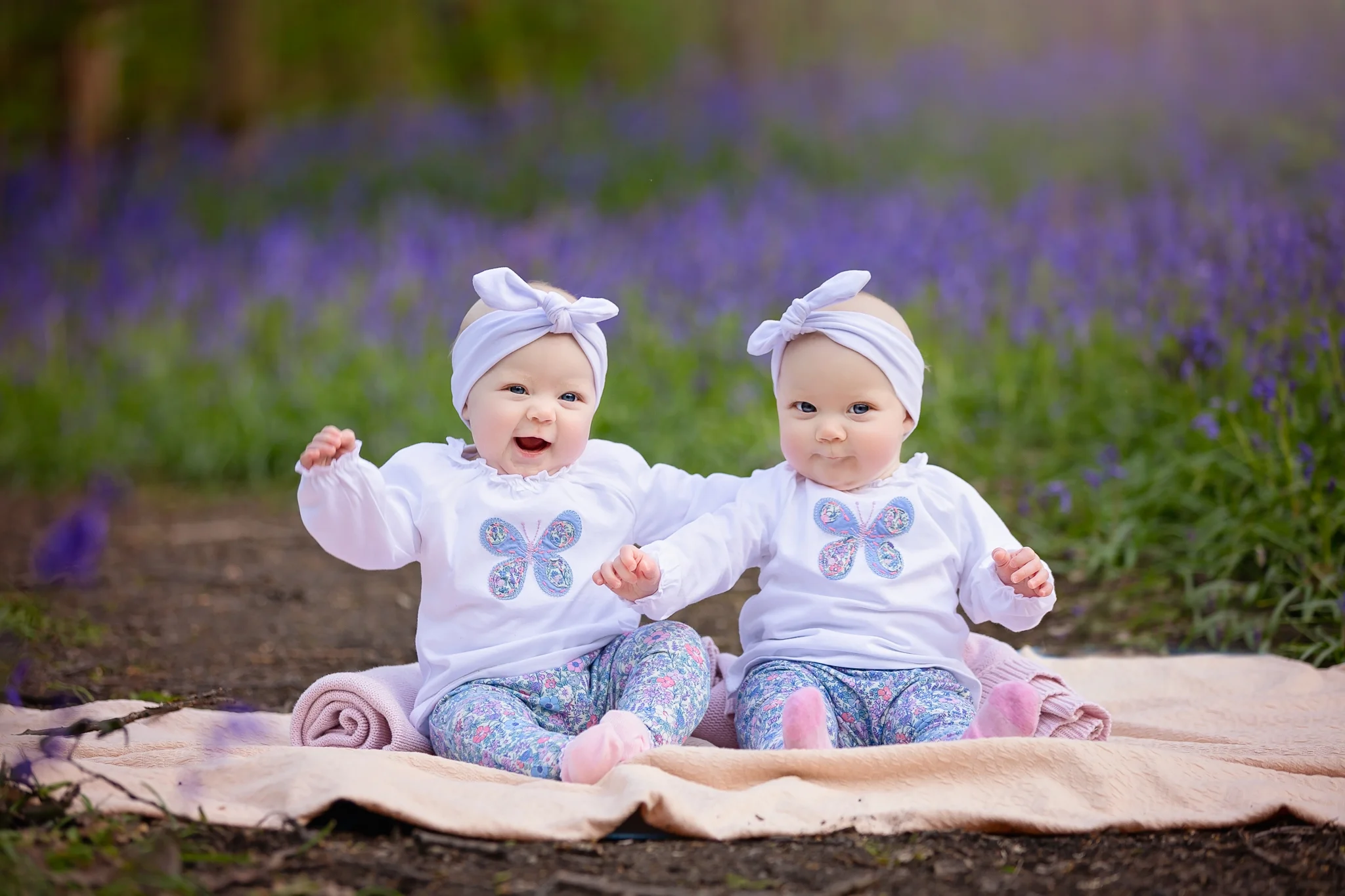 Children photographer Leeds, York, Harrogare, Bradford: twin baby girls during their sitter session in Leeds, West Yorkshire