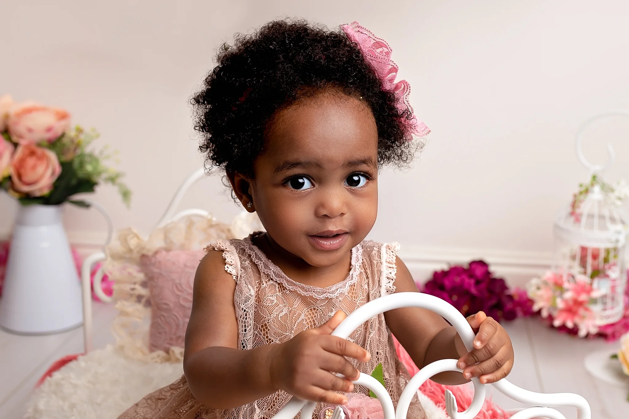 Professional baby photography Leeds, Bradford, York, Harrogate, Wakefield: close up portrait of 1 year old baby girl