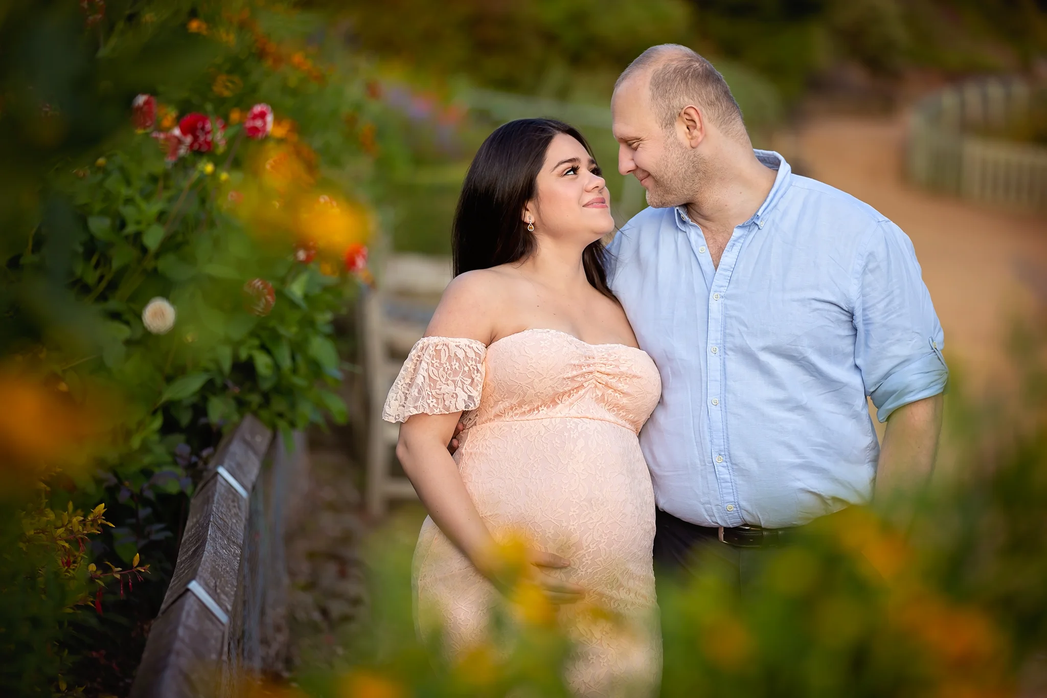 Summer maternity photoshoot