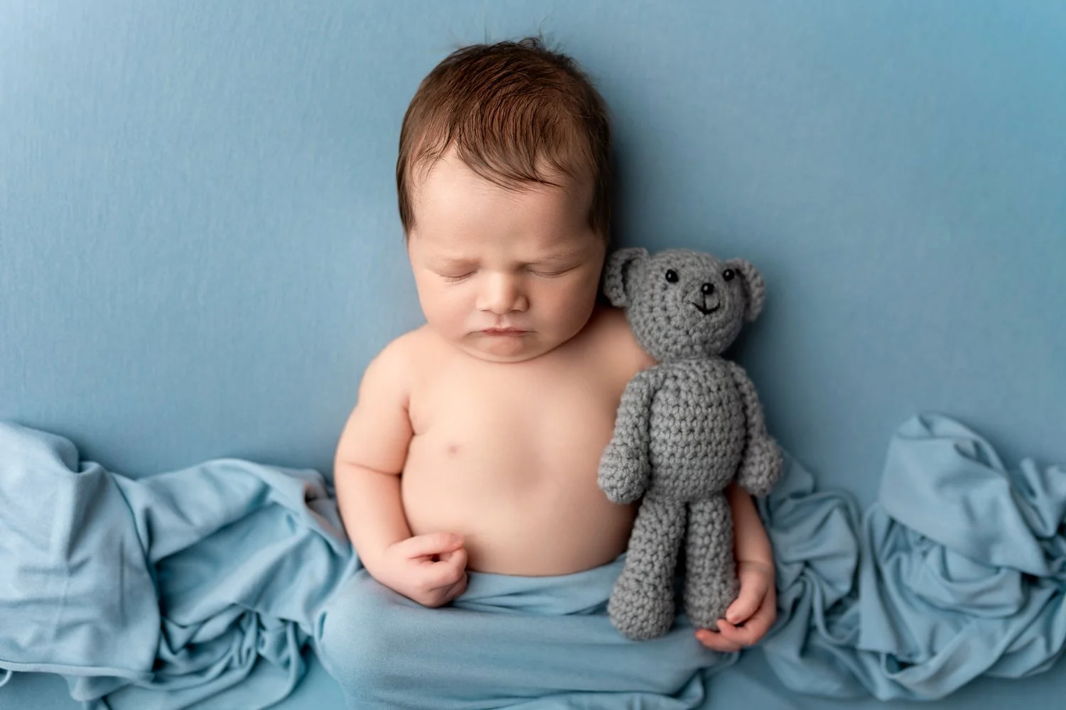 Newborn baby photoshoot Leeds, Harrogate, York, Wakefield, Bradford