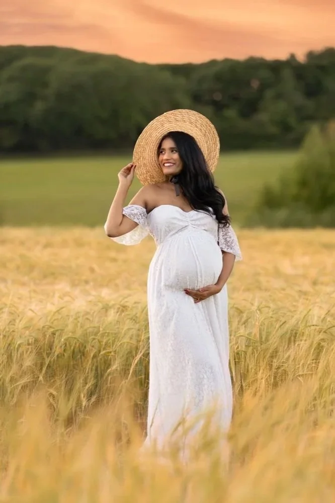 Summer Outdoor Maternity Photoshoot Leeds Yorkshire