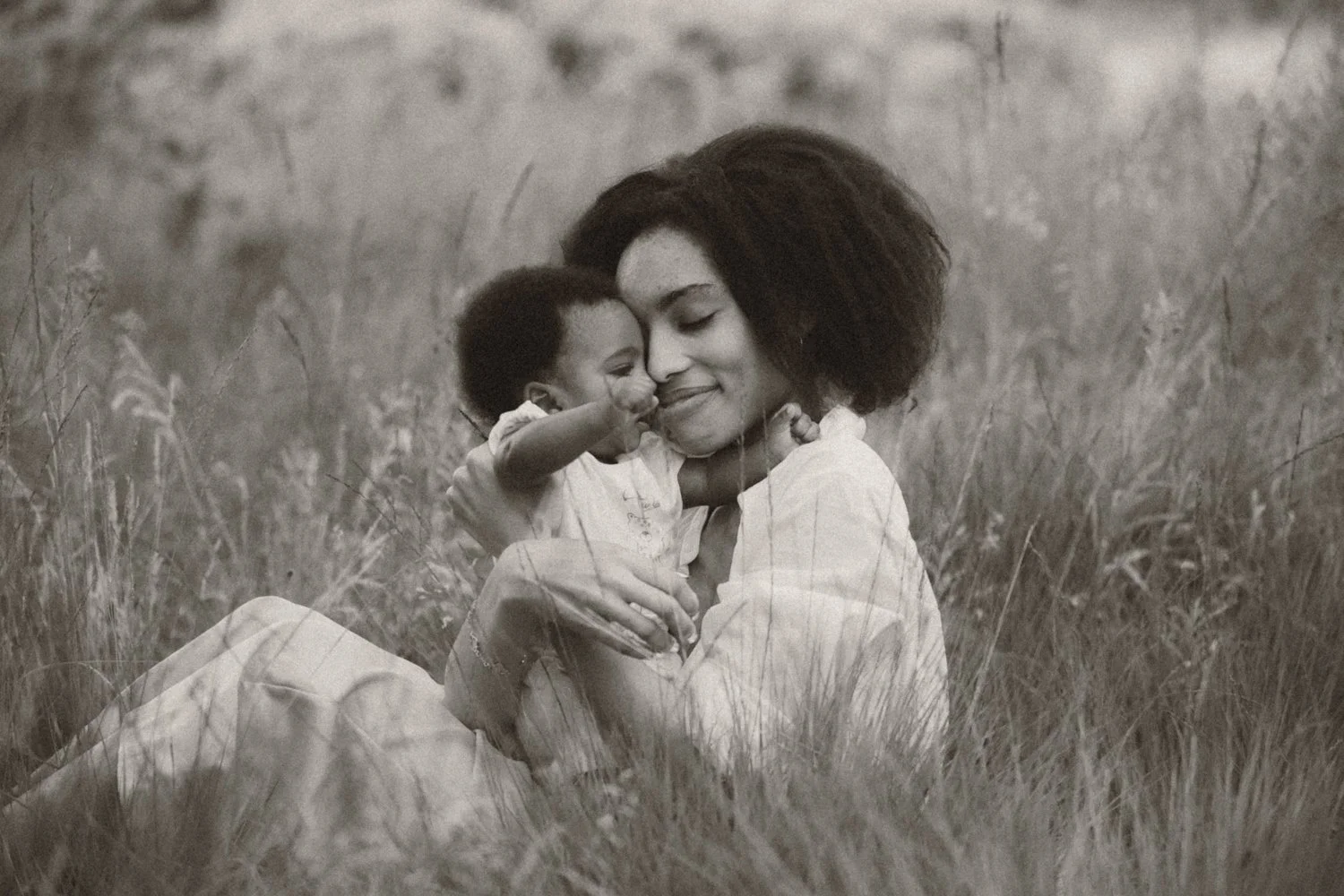 Emotive lifestyle motherhood photography in Leeds, Yorkshire