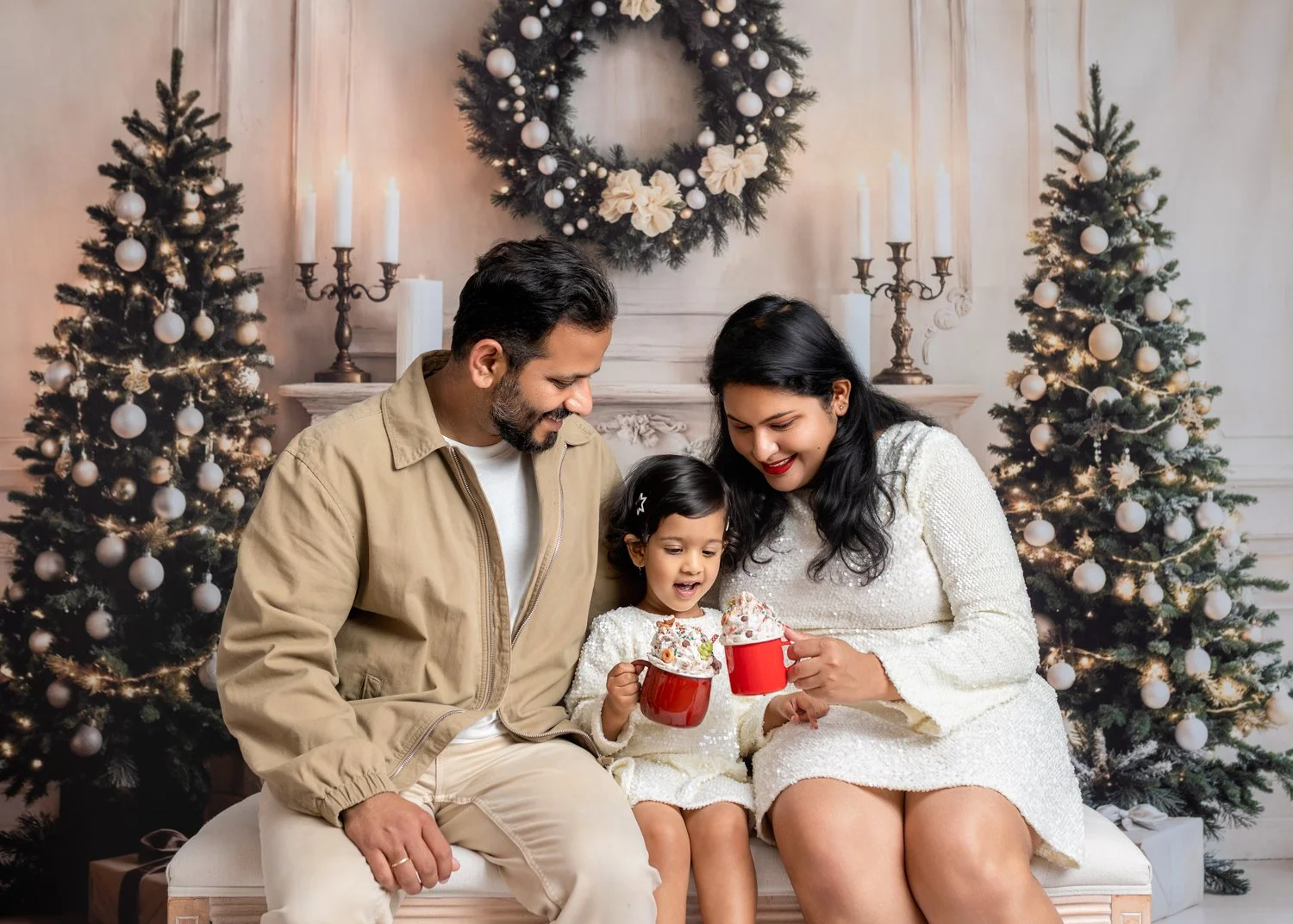 Christmas Mini Sessions 2026 Leeds Yorkshire--6.jpg