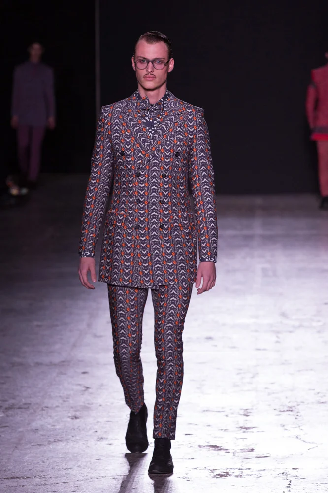 HelenAnthony_AW16_Catwalk_HiRes_0011.jpg