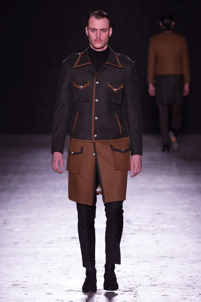 HelenAnthony_AW16_Catwalk_HiRes_0085.jpg
