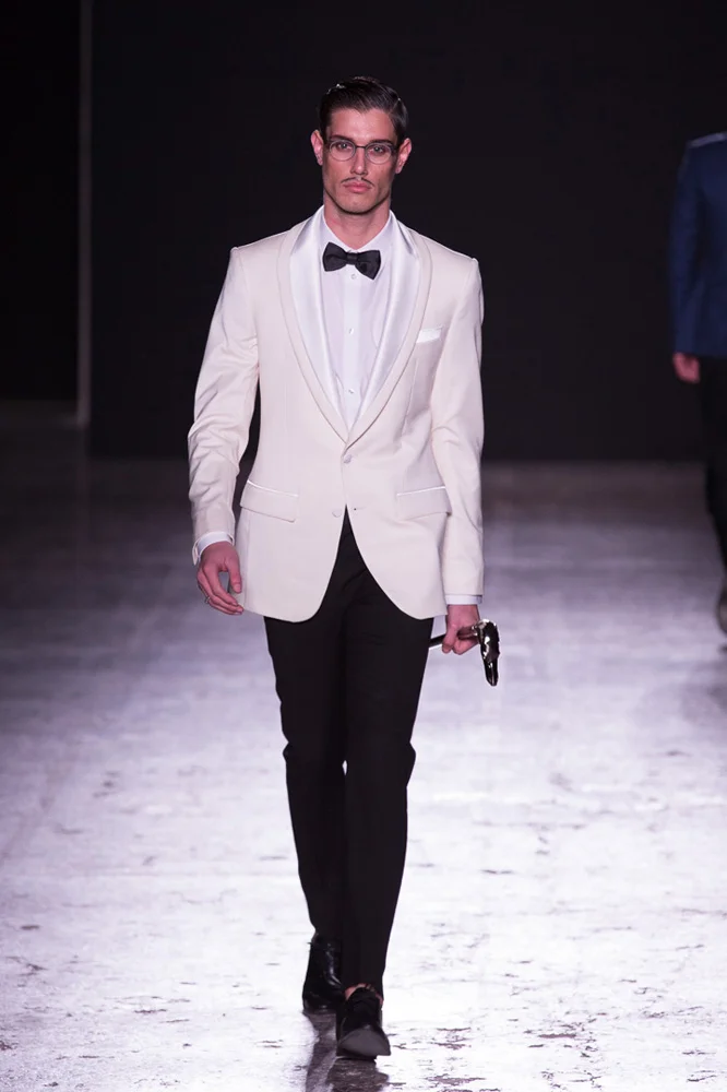 HelenAnthony_AW16_Catwalk_LoRes_0095.jpg