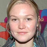 JULIA STILES