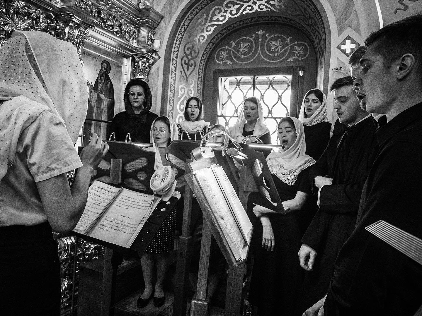 Volga Blues at Bronx Documentary Center.
.
Join us in New York City for a presentation of our work along the Volga River.
Bronx Documentary Center - Tuesday April 16, 6.30pm.
.
Photographs @ Alessandro Cosmelli
Holy Trinity Cathedral choir. Saratov, 