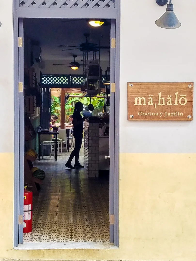 Desayuno at Mahalo