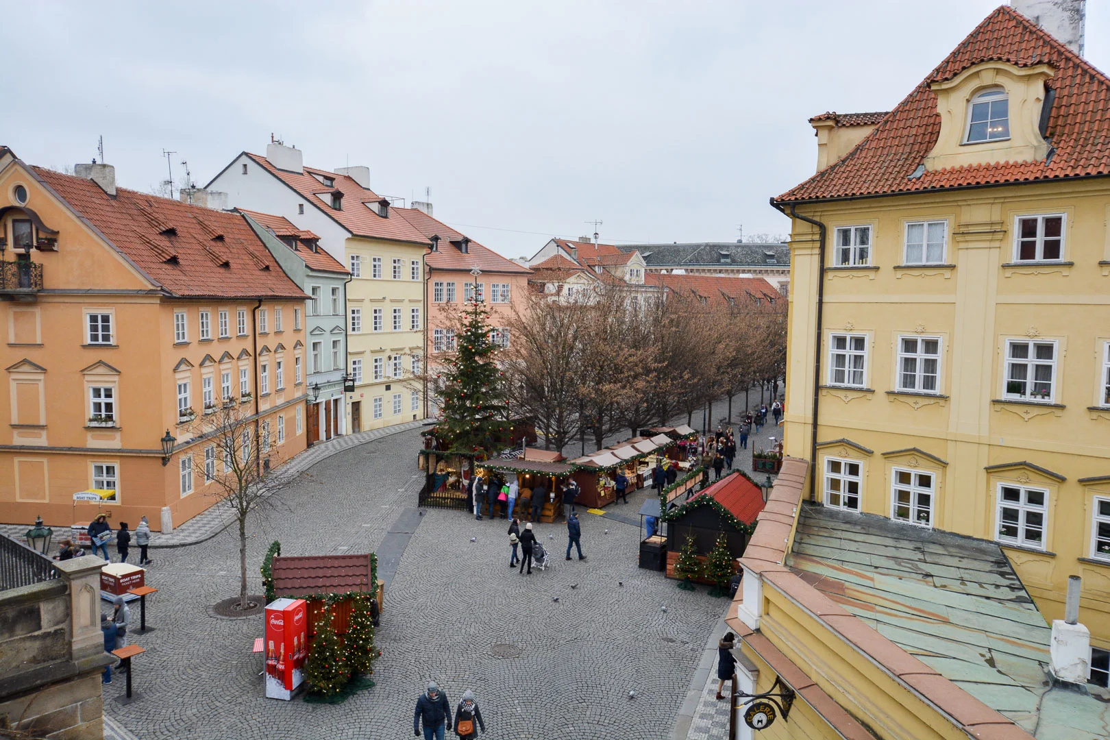 Spotted from the bridge…another Christmas Market!