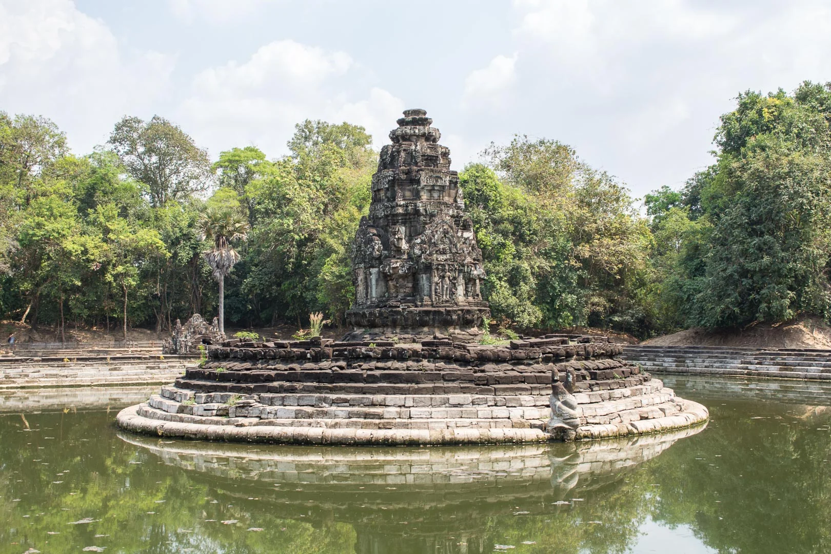 Neak Pean