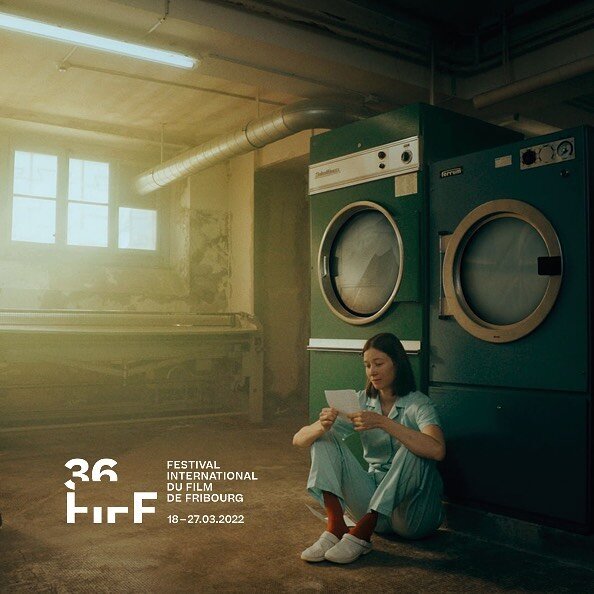 Le merveilleux film de fin d&rsquo;&eacute;tudes &ldquo;&Agrave; la D&eacute;rive&rdquo; de @marionreymond, produit par @ecal_cinema et @imajack_films sera diffus&eacute; dans la section Passeport Suisse du @fiffribourg 🇨🇭👏
🎥 @pierre_a_plume 
🎭 