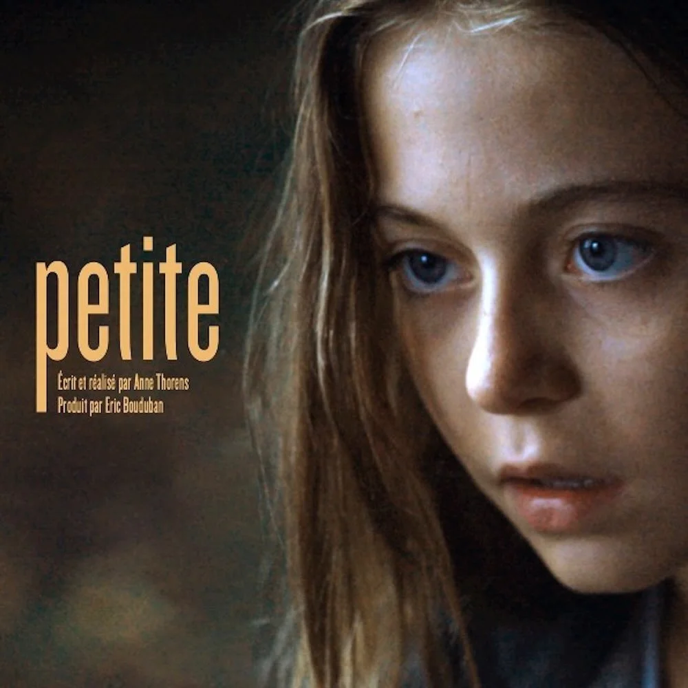 🎟️ Le court-m&eacute;trage PETITE de Anne Thorens fera l&rsquo;ouverture de la 27&egrave;me Nuit du Court de Lausanne, le vendredi 22 novembre 2024 au cin&eacute;ma Path&eacute; Les Galeries. Pour + d&rsquo;infos et r&eacute;servations : @nuitducour