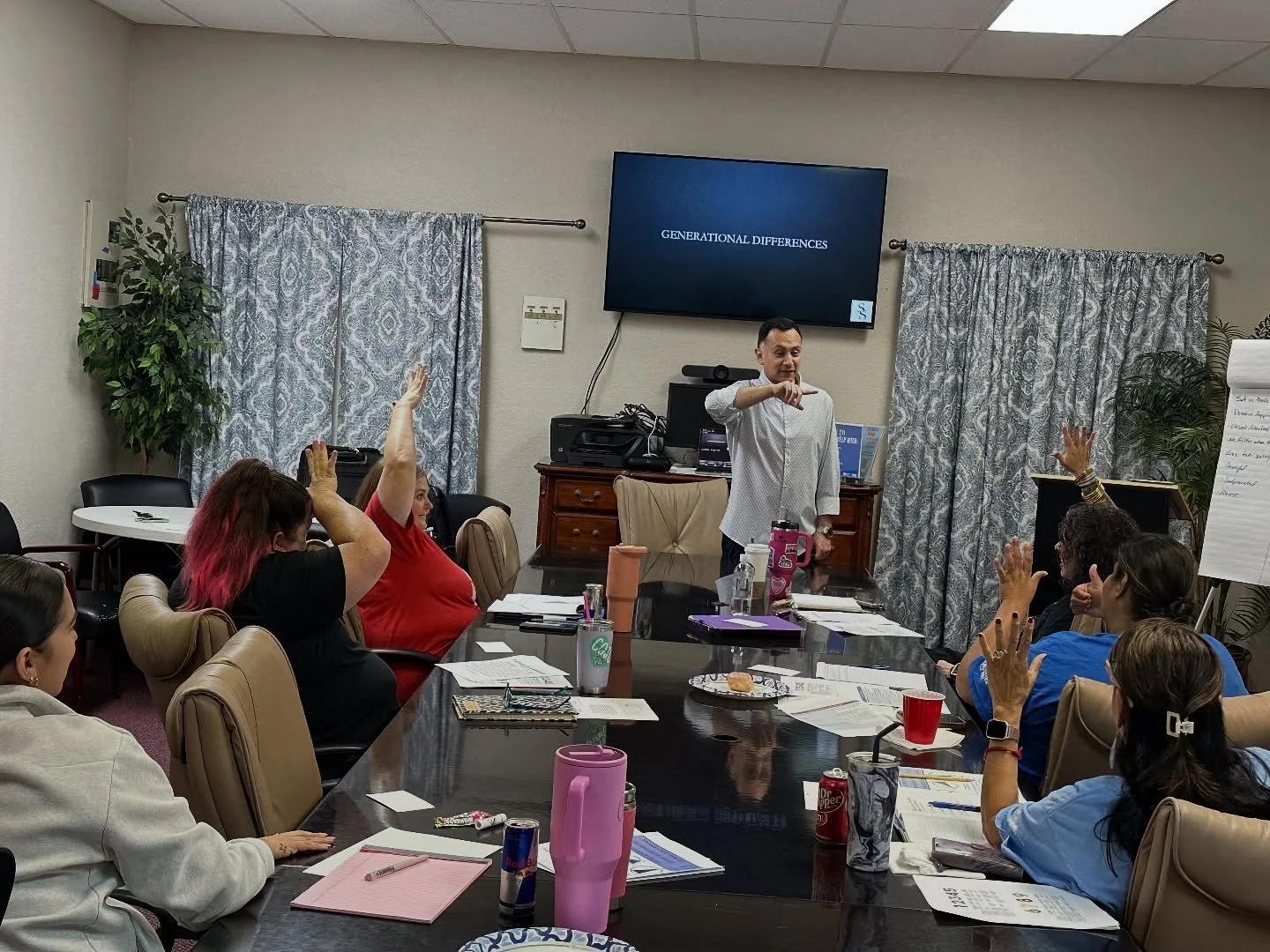 I got to spend the morning with the staff of @uni.tedwayofleacounty and we had such a good time diving into the Enneagram and all its benefits for a team as well as Generational Differences. I so appreciate organizations that invest in professional d