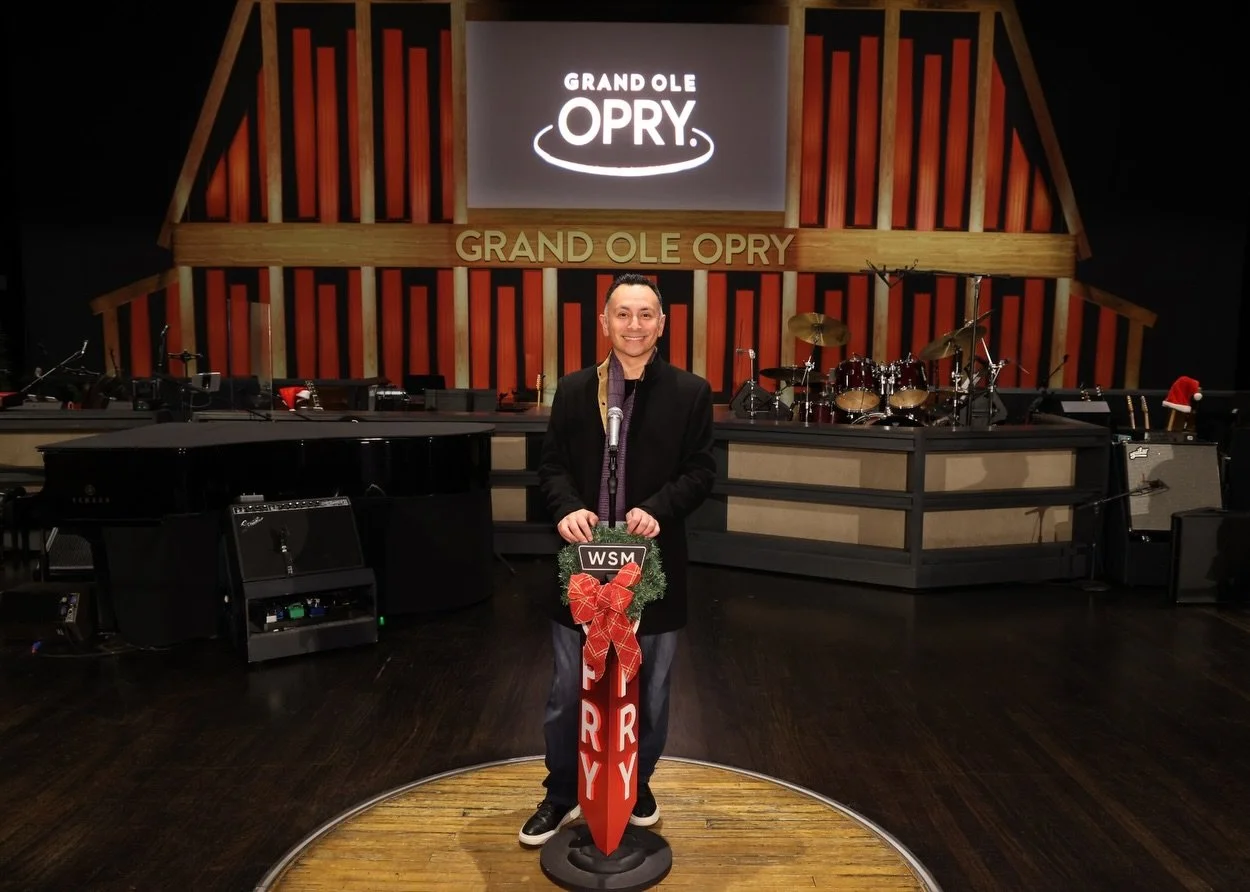 An unforgettable experience at the @opry! Hearing @laineywilson perform live; the backstage tour after the show; standing on stage and in the iconic circle where legends have performed and so many other memories from the evening made it incredibly sp