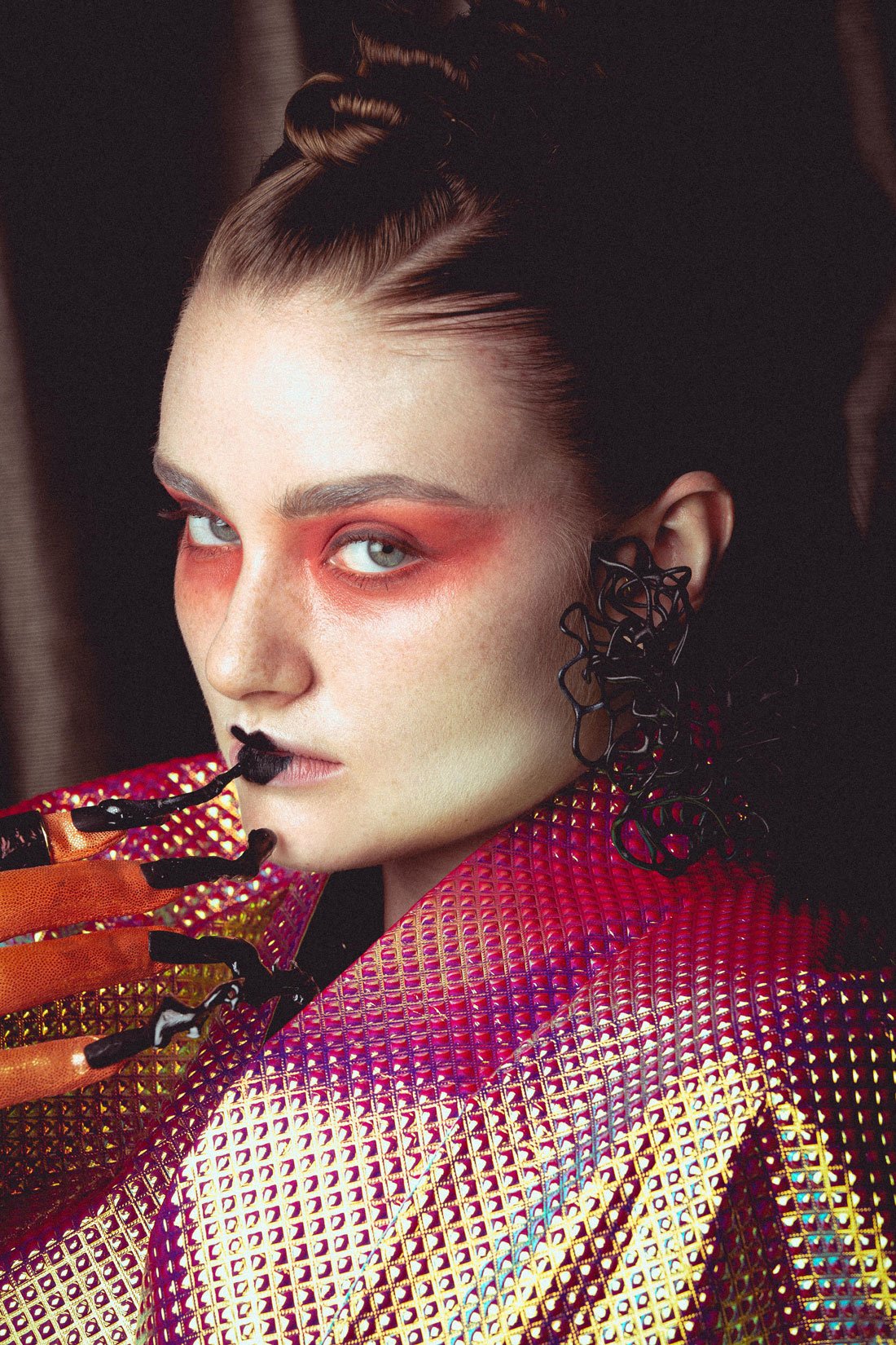 Biomorthic-Madonna-X-Magazine-Lada-Legina-3d-printed-black-ZY-earrings.jpg