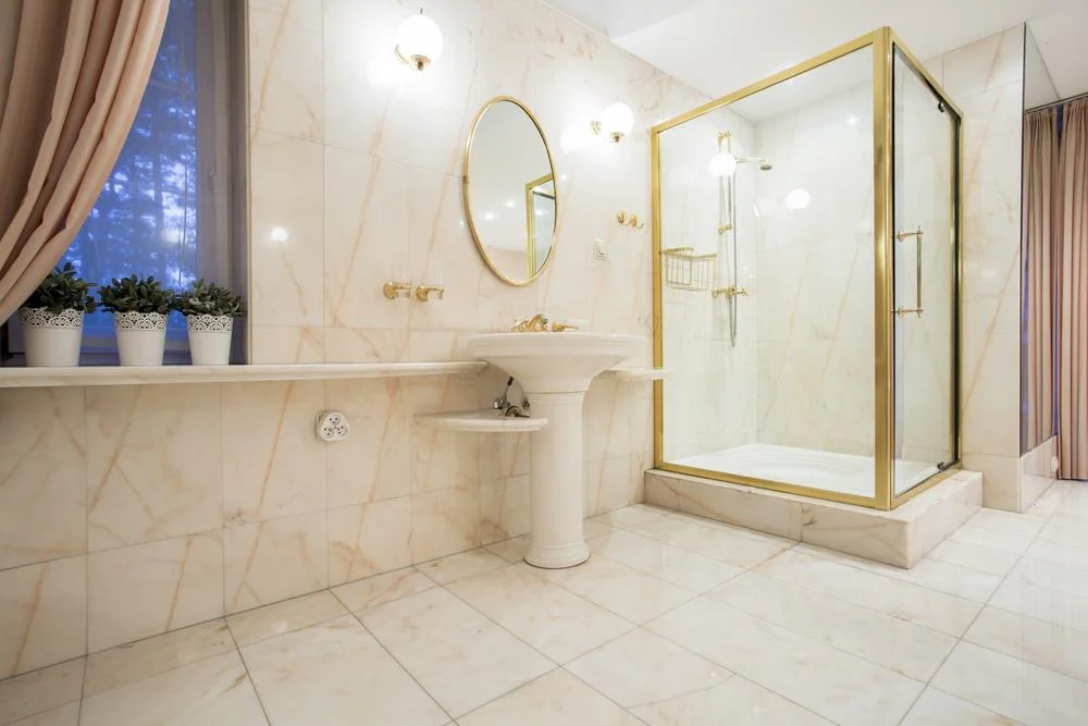 bathroom_16.jpg