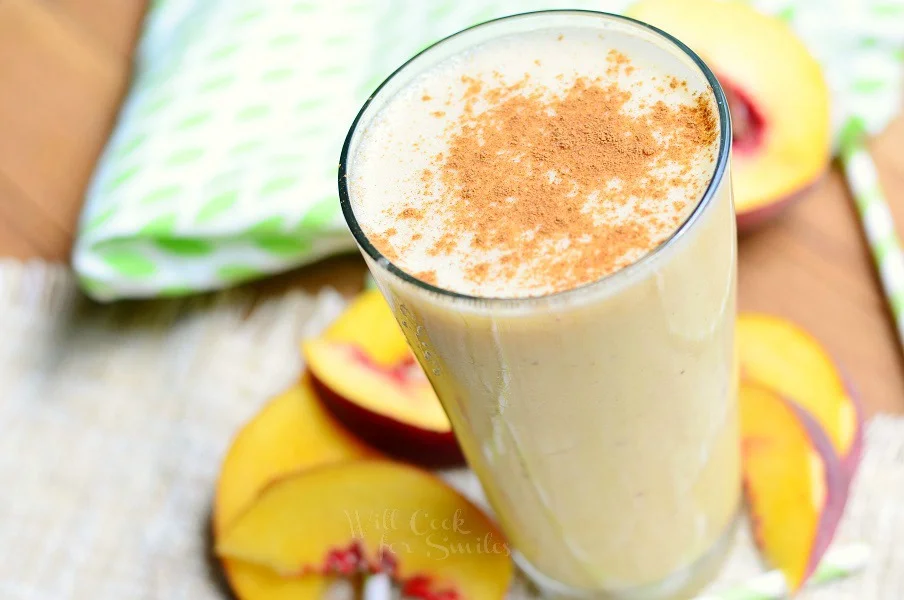 Vegan Breakfast Recipes: Peaches and Cream Smoothie