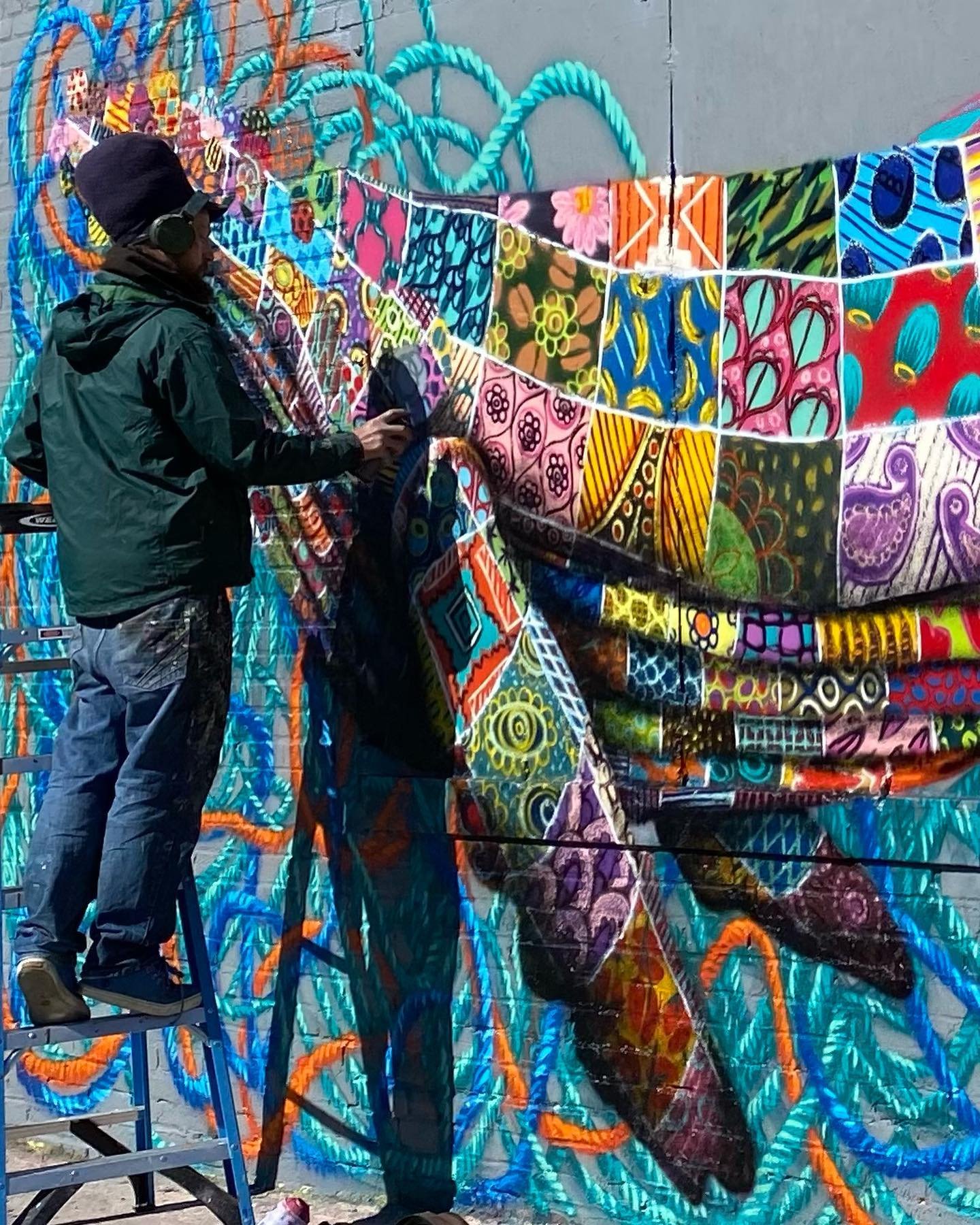Spring is here and it&rsquo;s such joy to see graffiti artists in their element @louismasaimichel @therobertvargas @kraveart thank you @thebushwickcollective &hearts;️