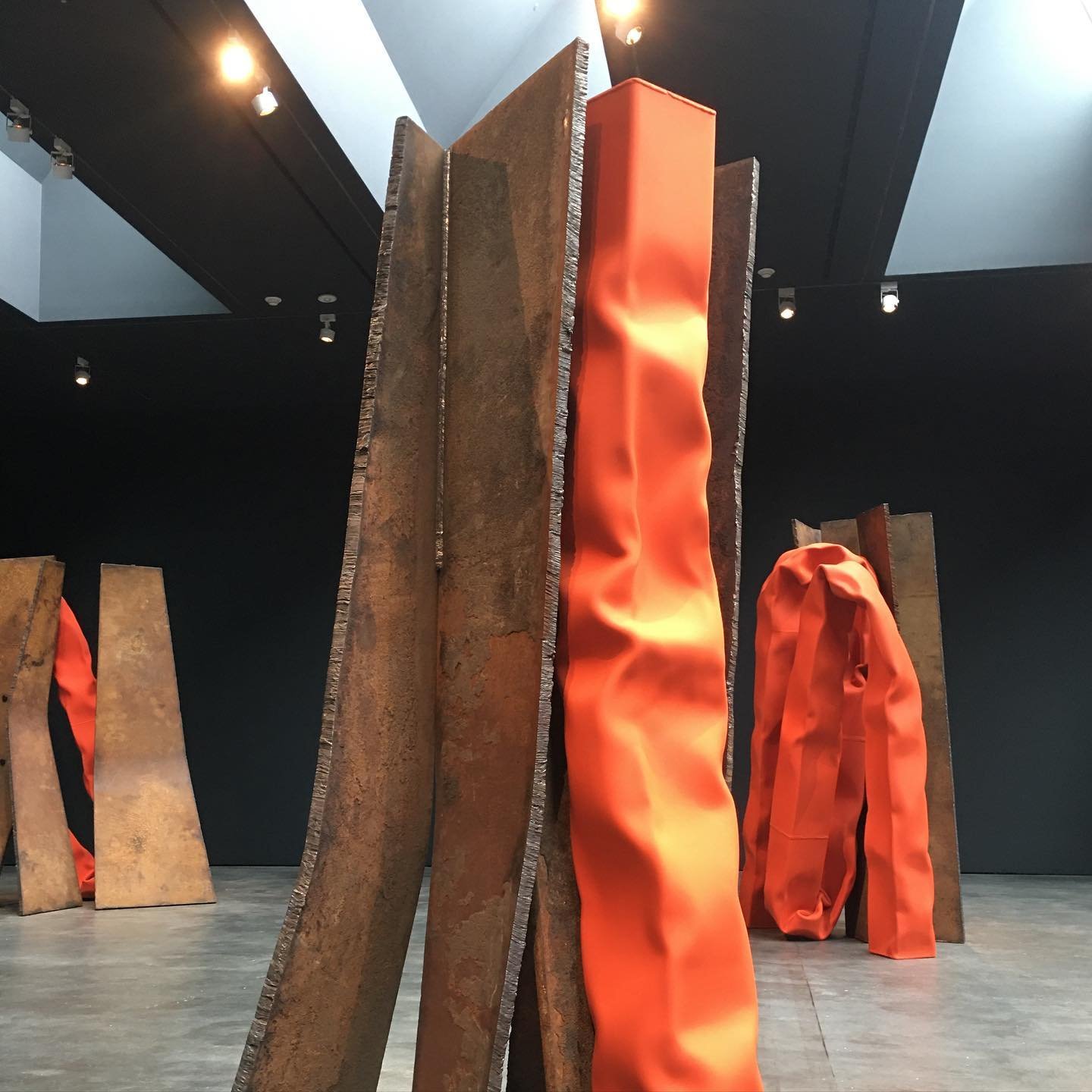 We&rsquo;ll miss this show of Carol Bove at @davidzwirner - next week we&rsquo;ll introduce a new gallery tour for the month of July full of colors and group shows #chelseagalleries @glasshouse.tours