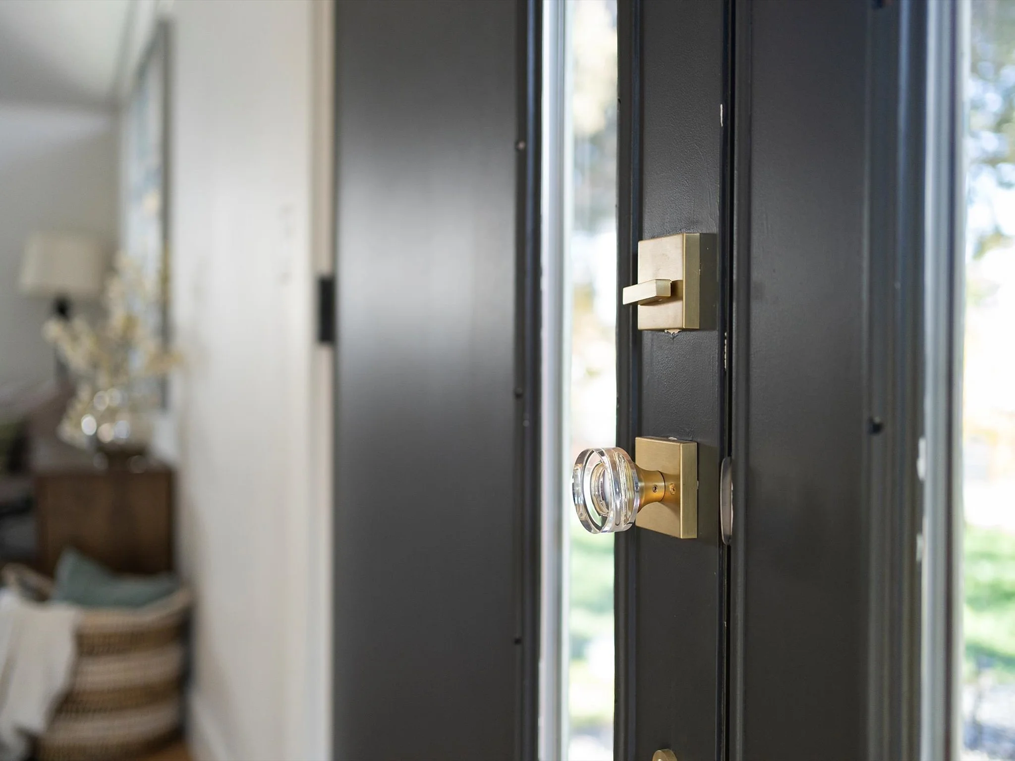 04-2315 S Newton St_05.jpg