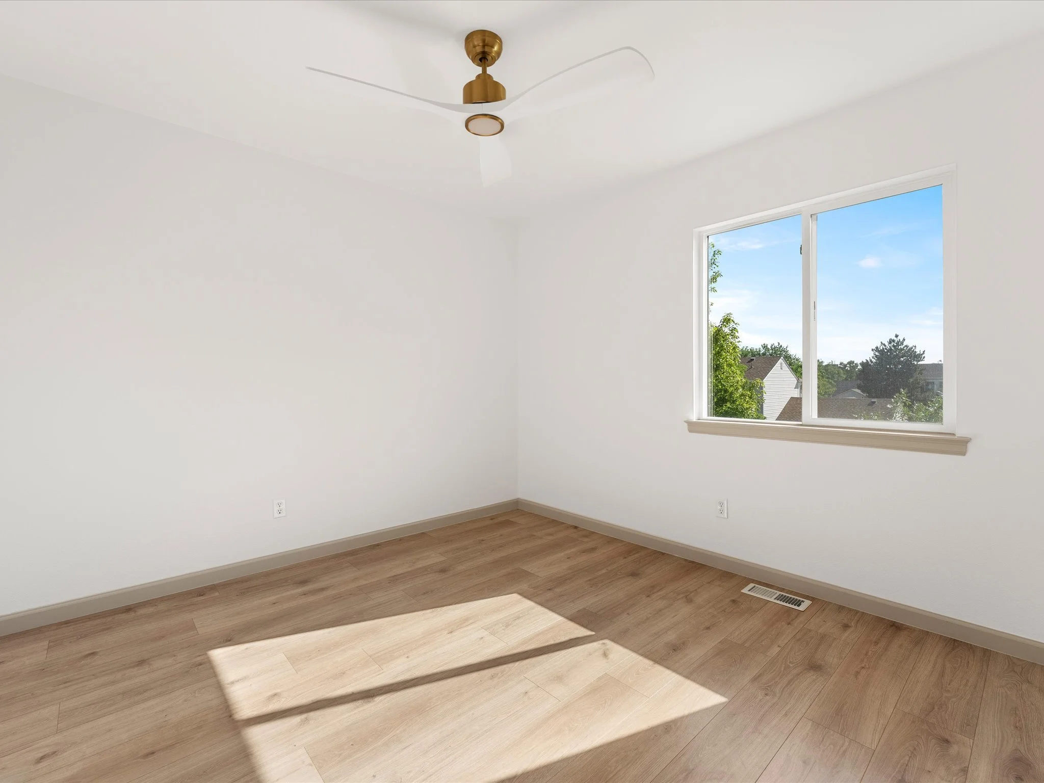 33-3356 S Nelson St_33.jpg
