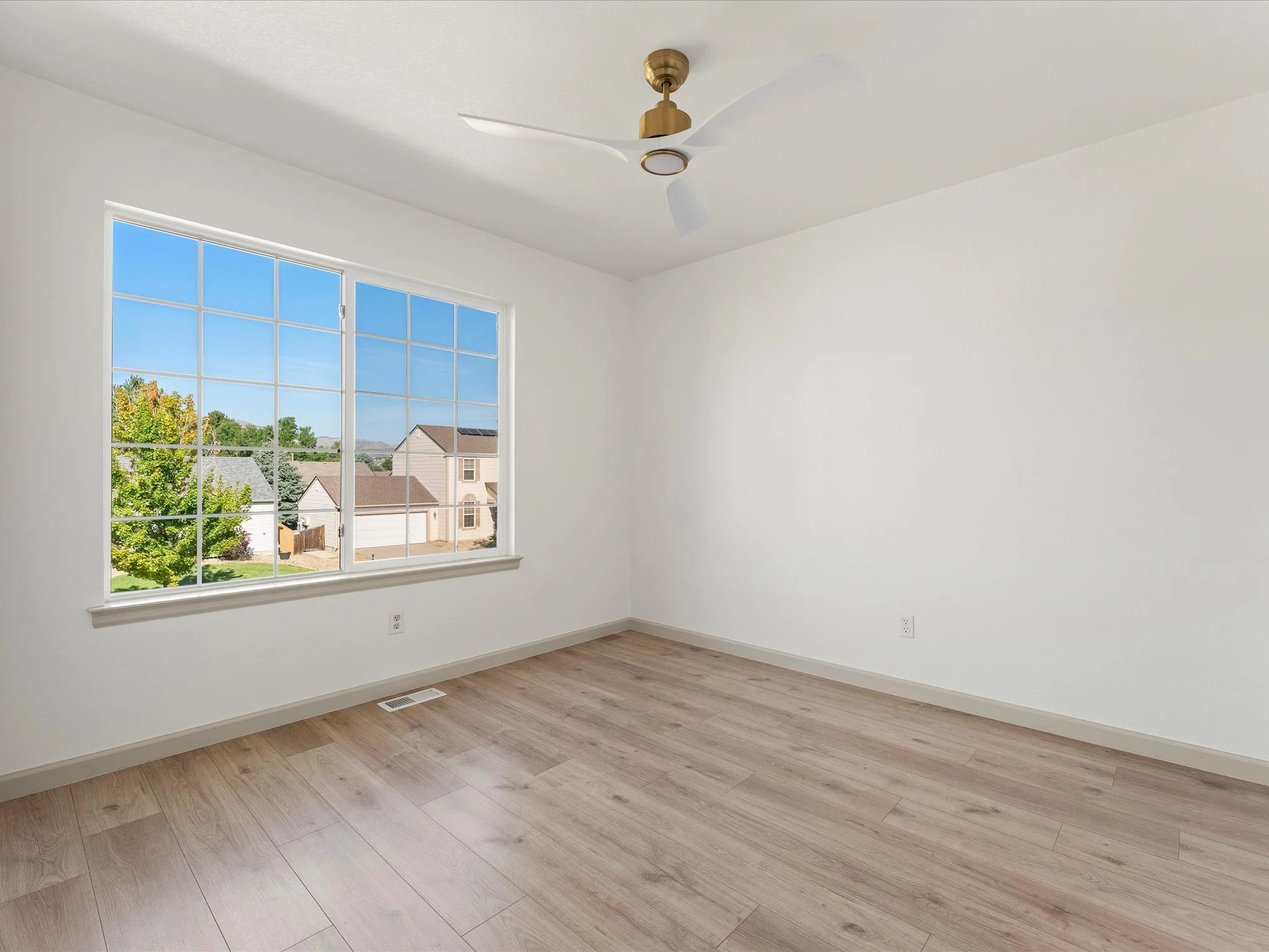 39-3356 S Nelson St_39.jpg