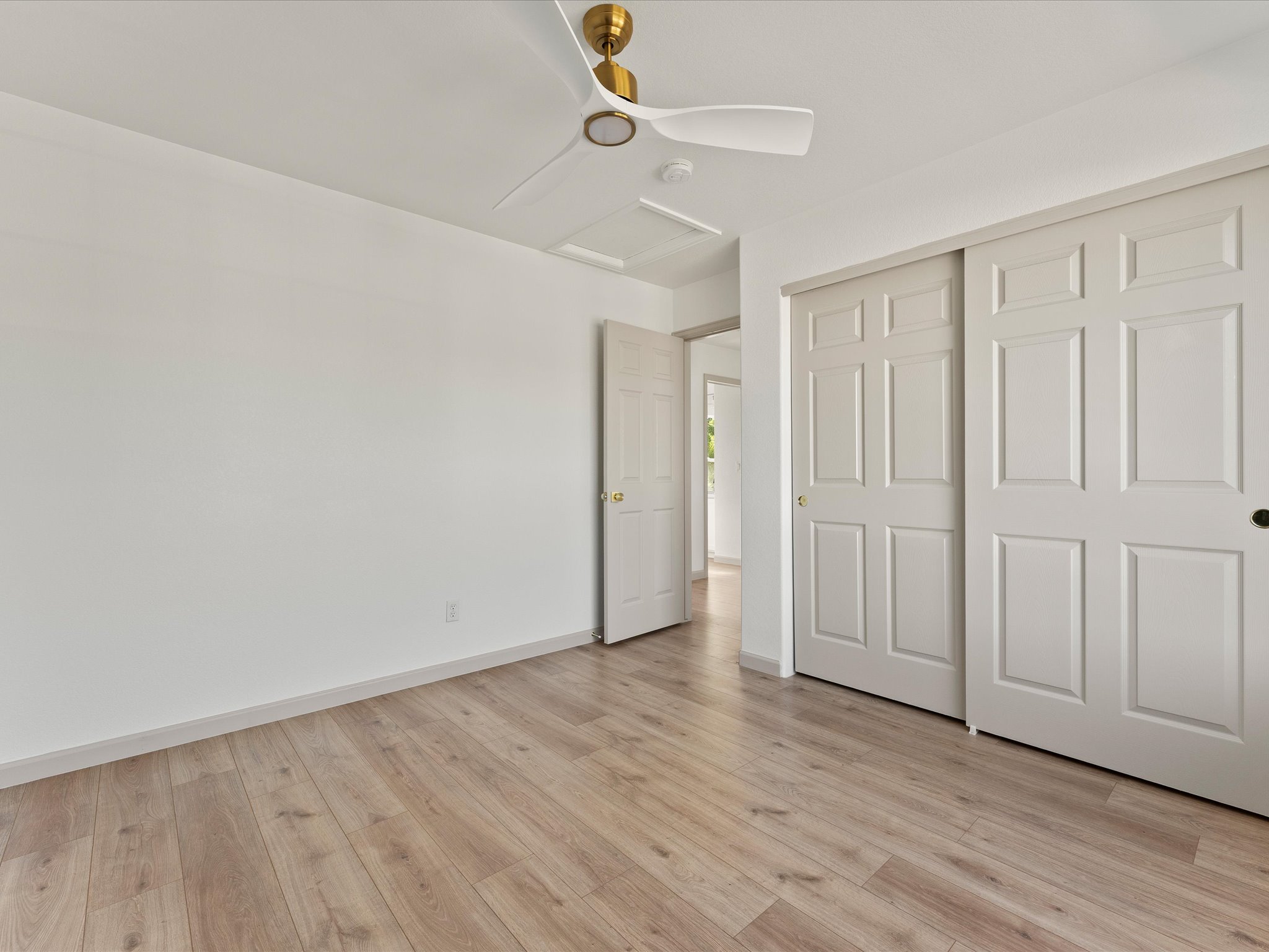 40-3356 S Nelson St_40.jpg