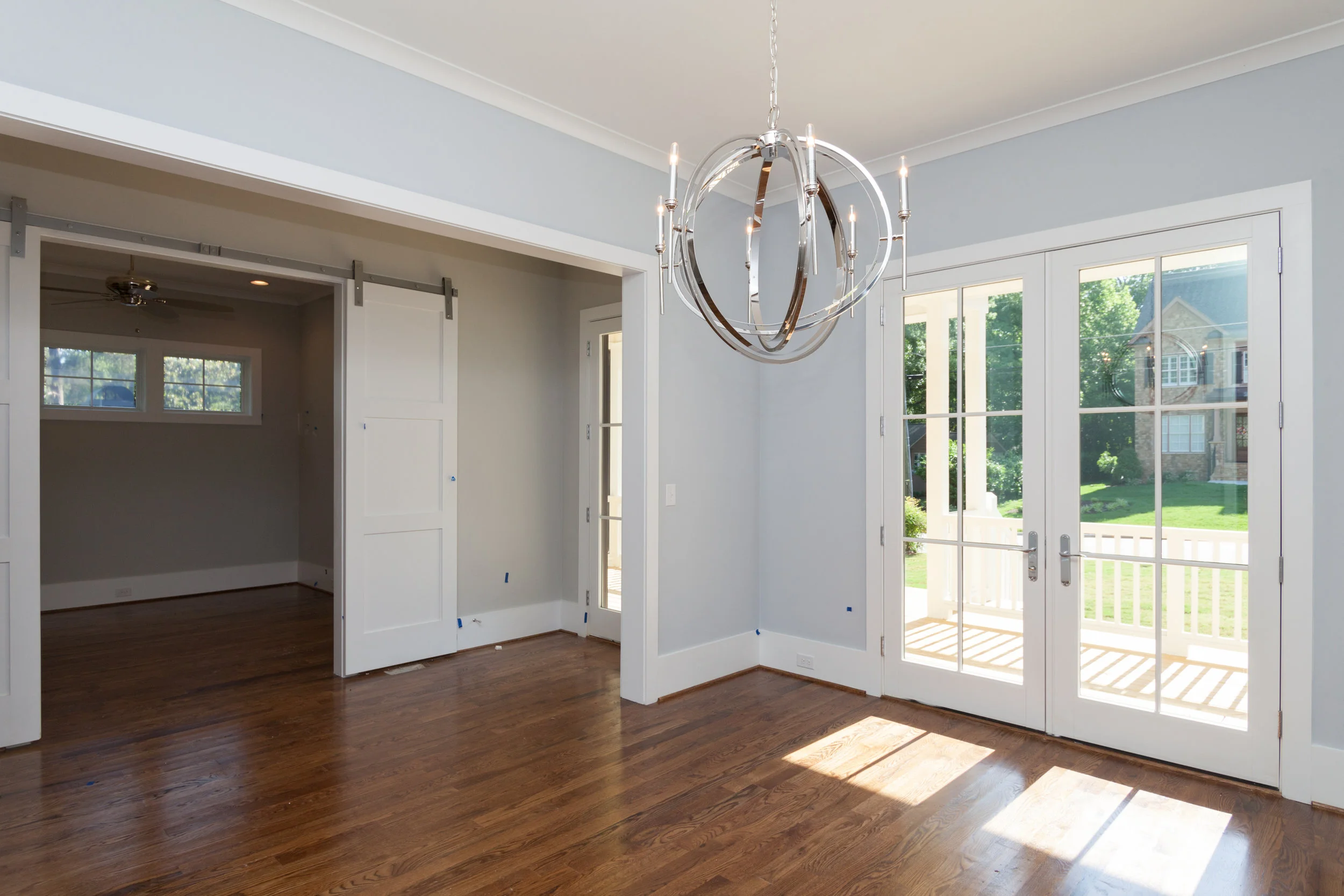 008_Dining Room.jpg
