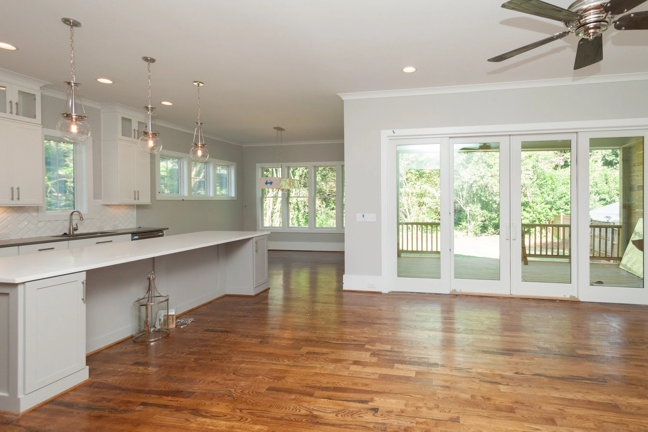 012_Open Floor.jpg